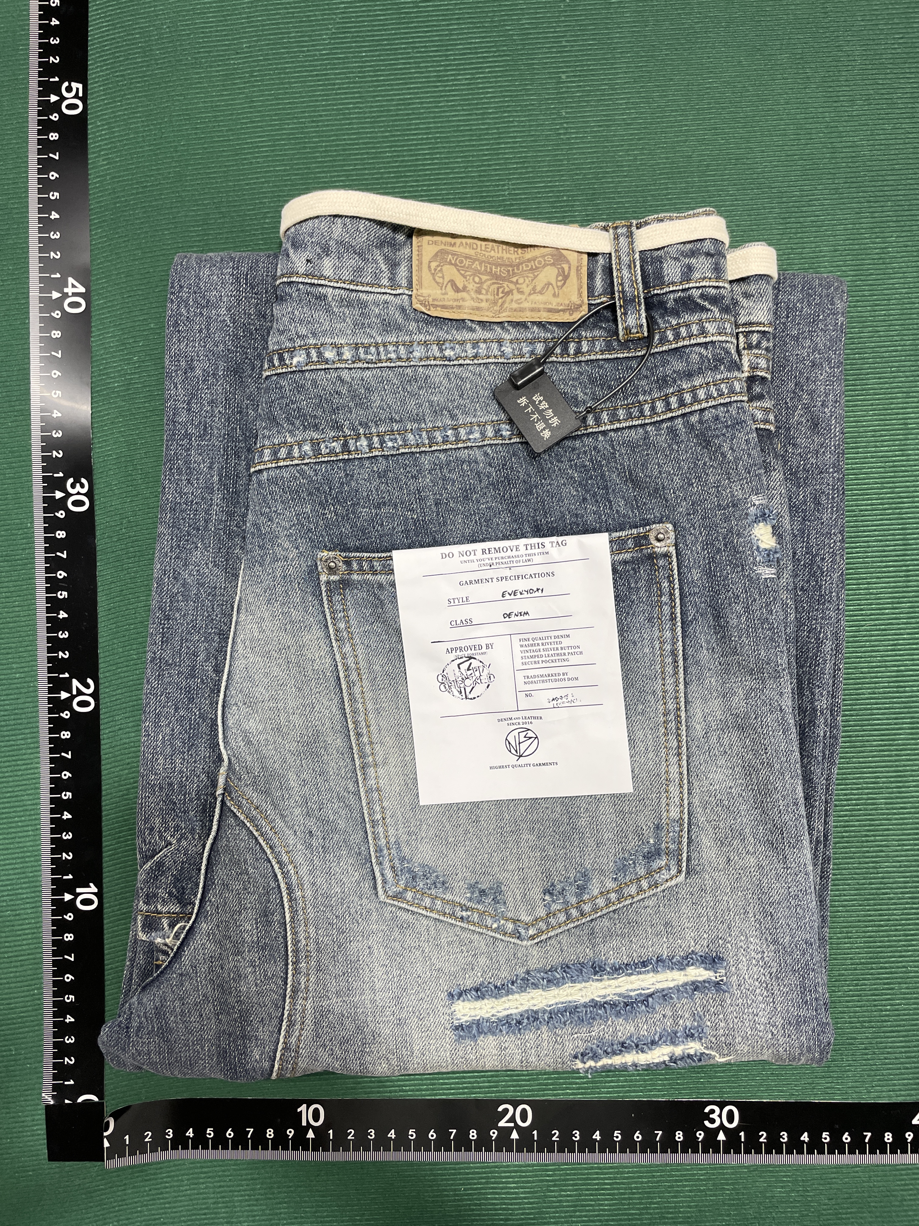 Jeans — foto QC 1 di 53