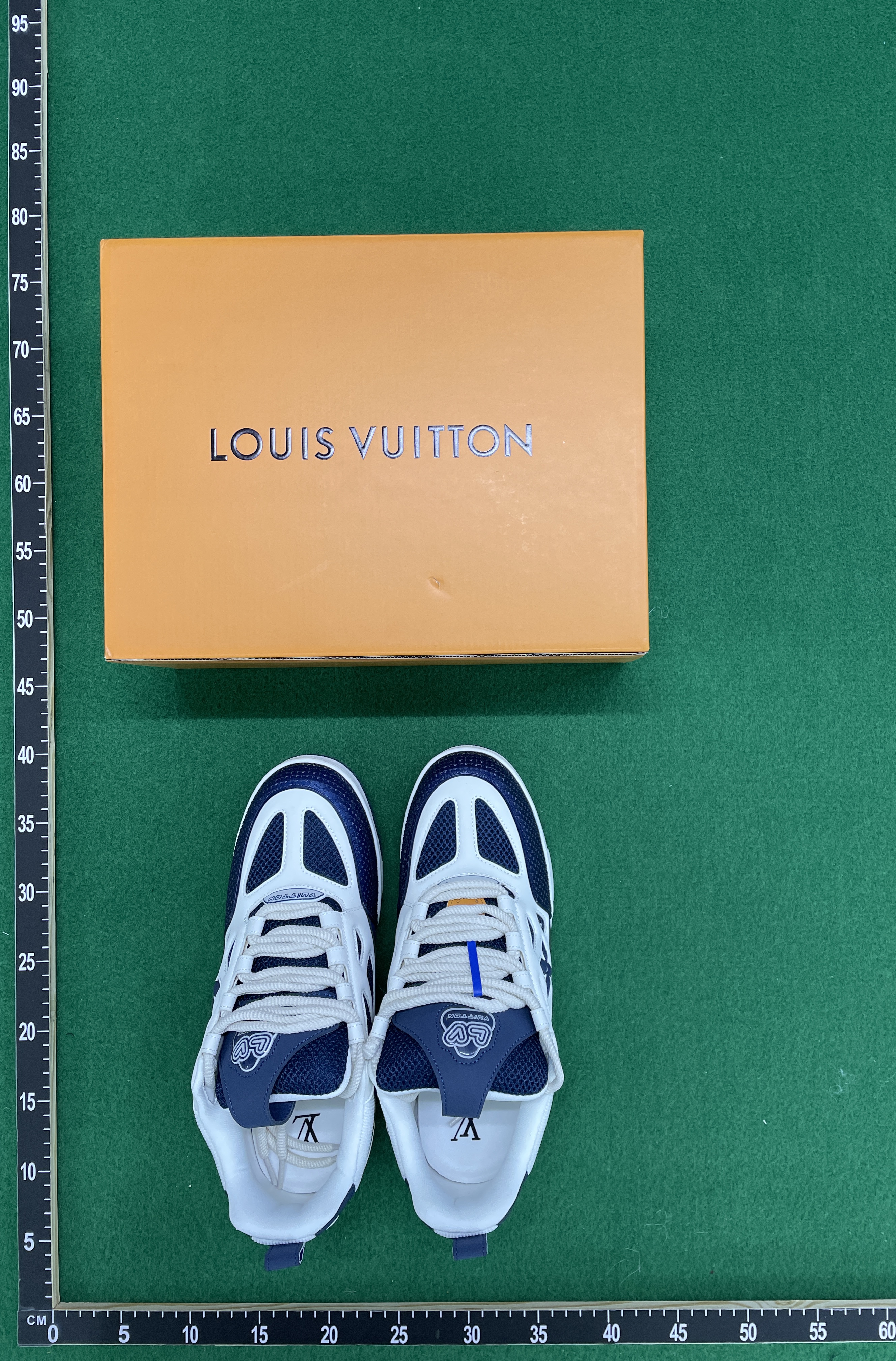 Baskets — photo QC 2 sur 25