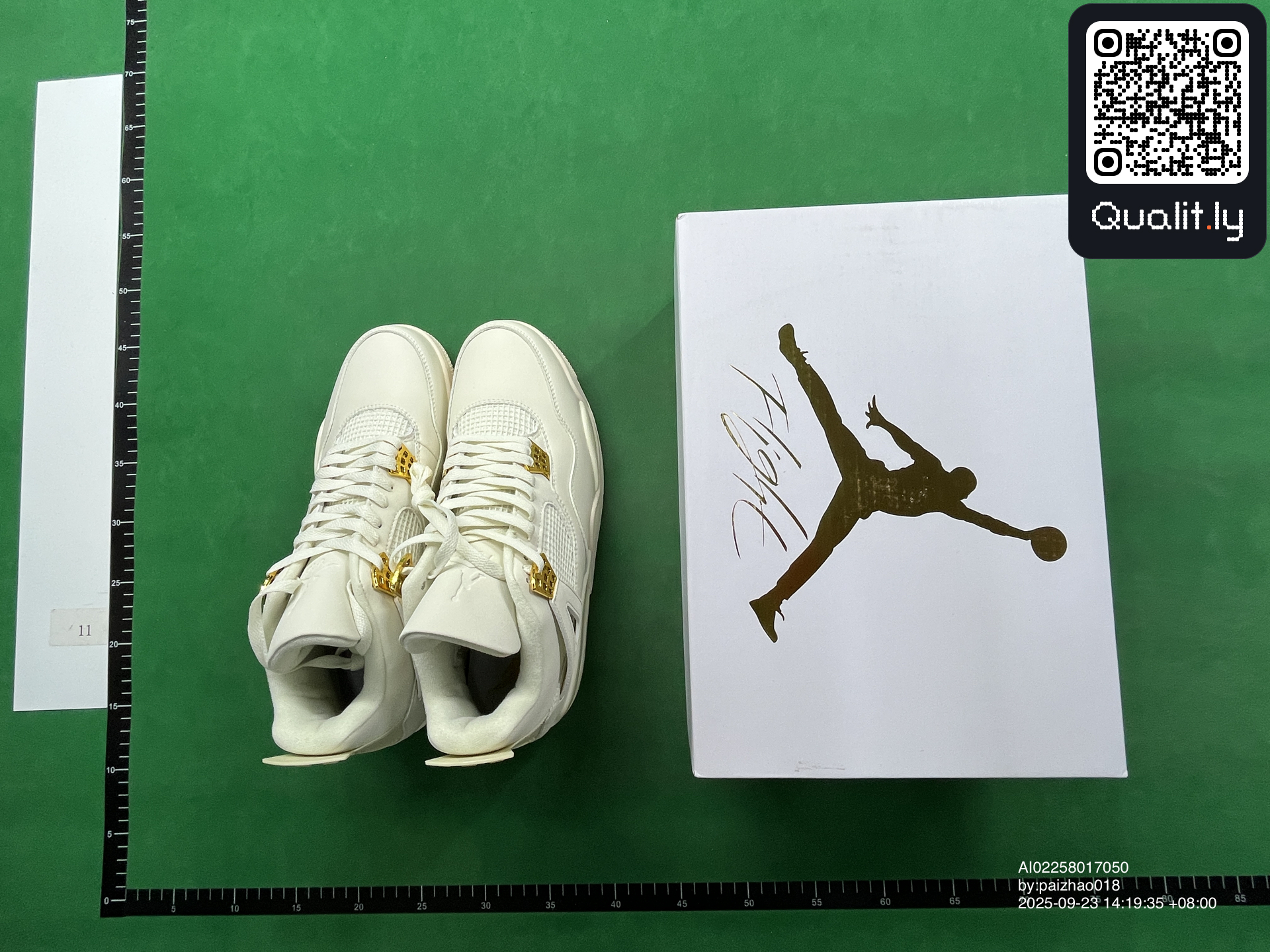 Sneakers — QC-foto 1 av 22