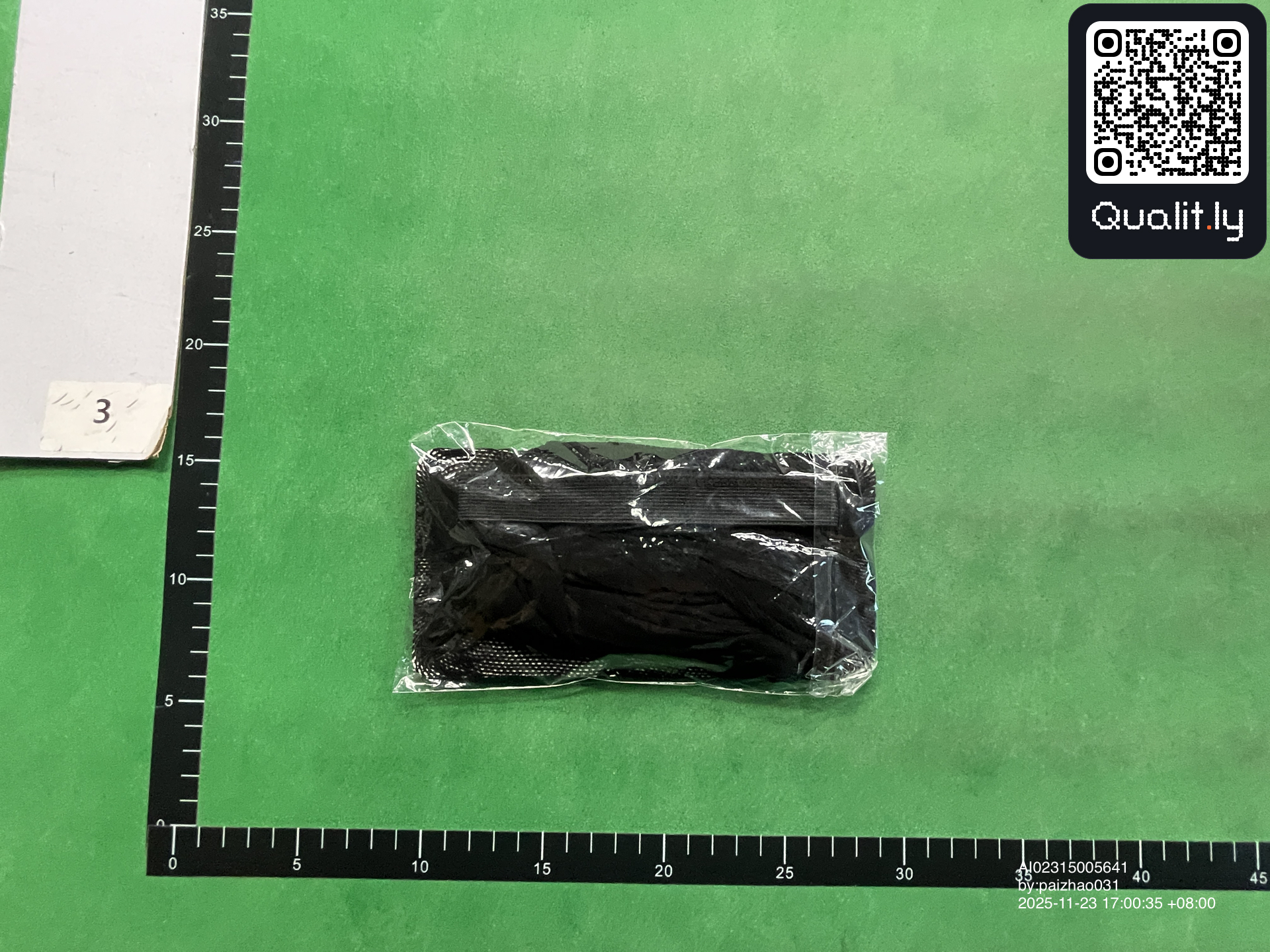 Socks QC photo 3 of 3
