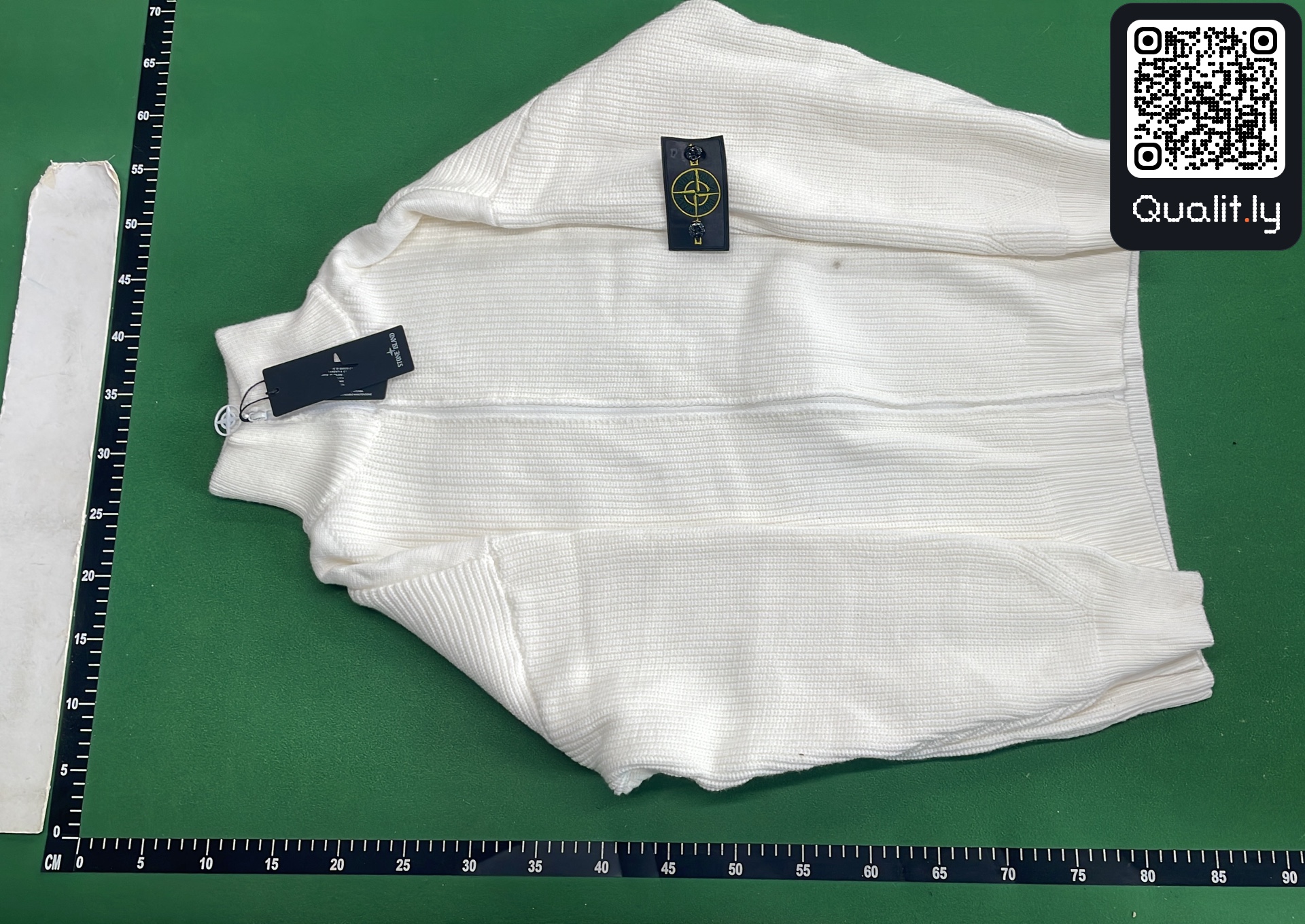 Maglione — foto QC 2 di 20