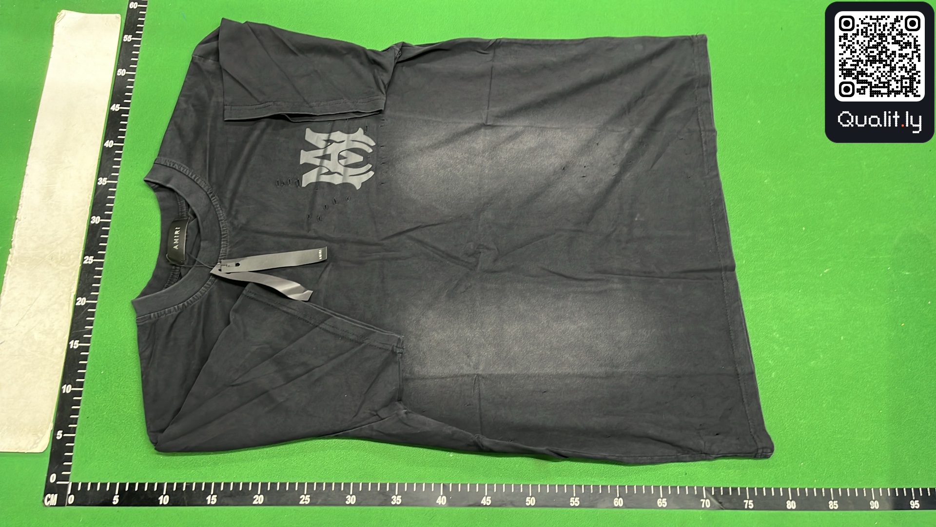 T-shirt — foto QC 2 de 40