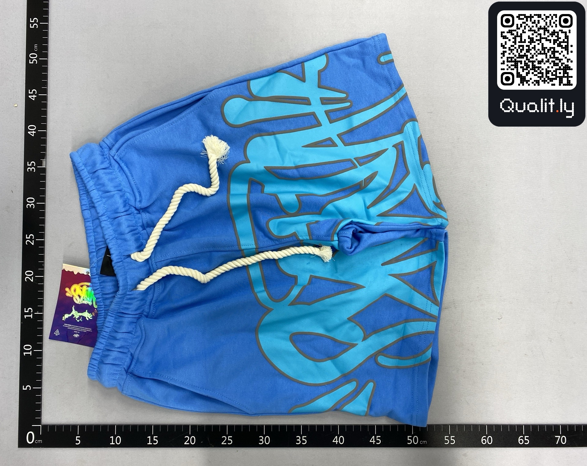 Shorts QC photo 3 of 141
