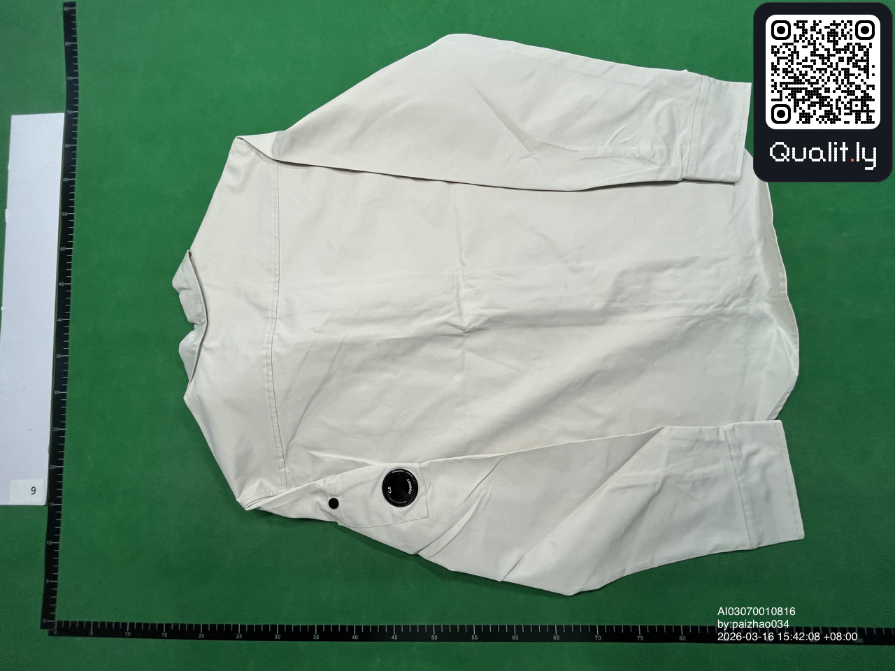 Felpa con cappuccio — foto QC 2 di 34