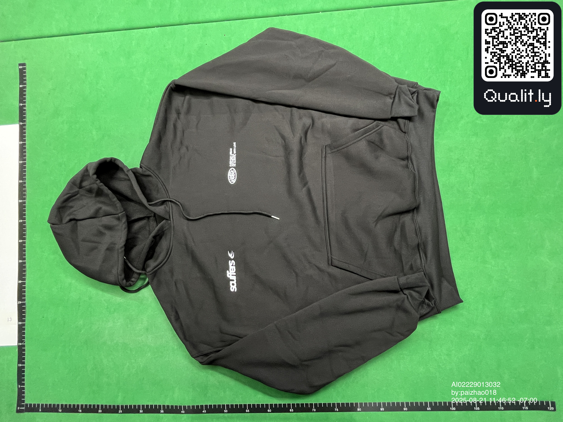 Hoodie QC photo 3 of 4