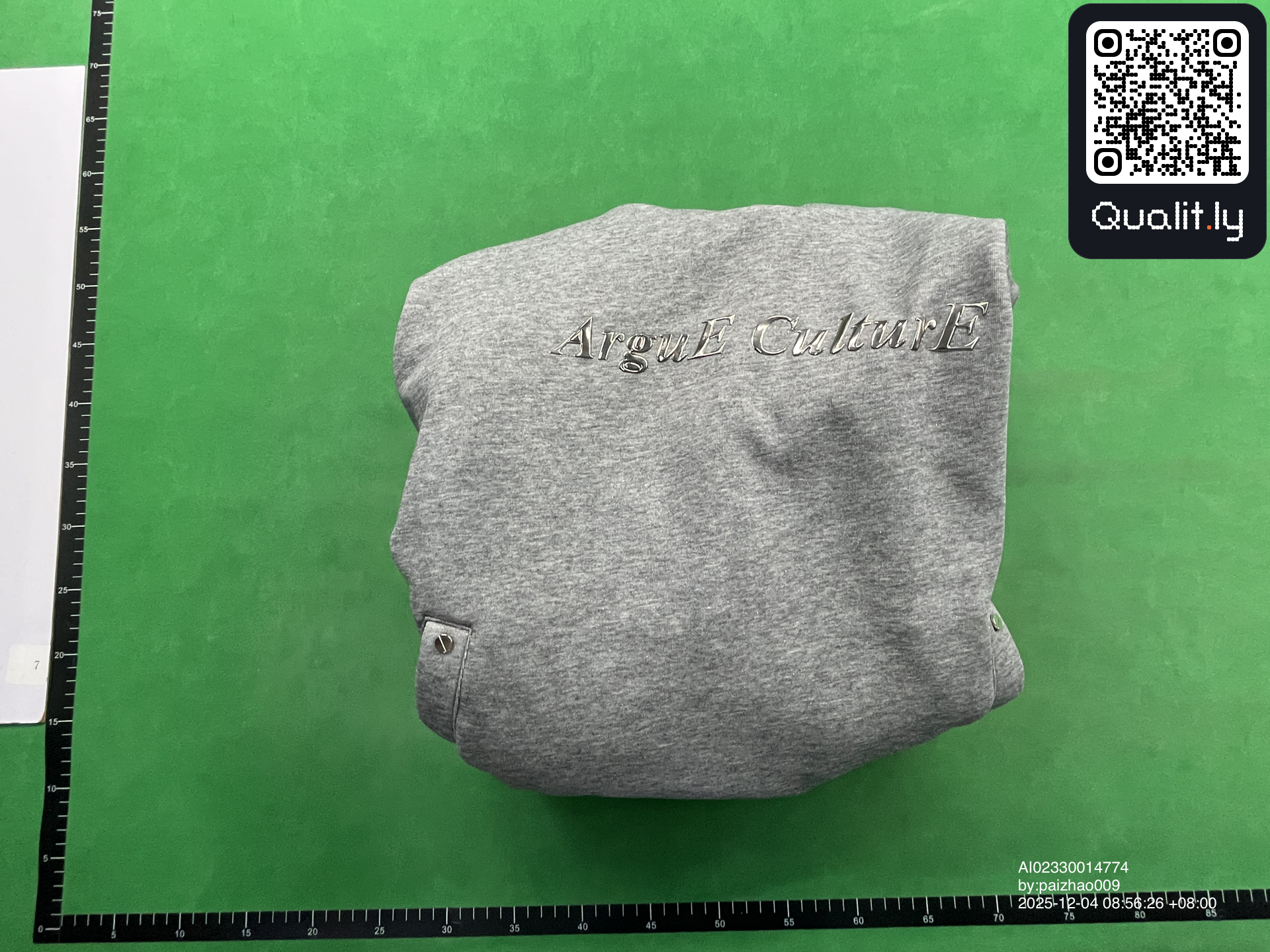 Hoodie — QC-foto 1 av 4