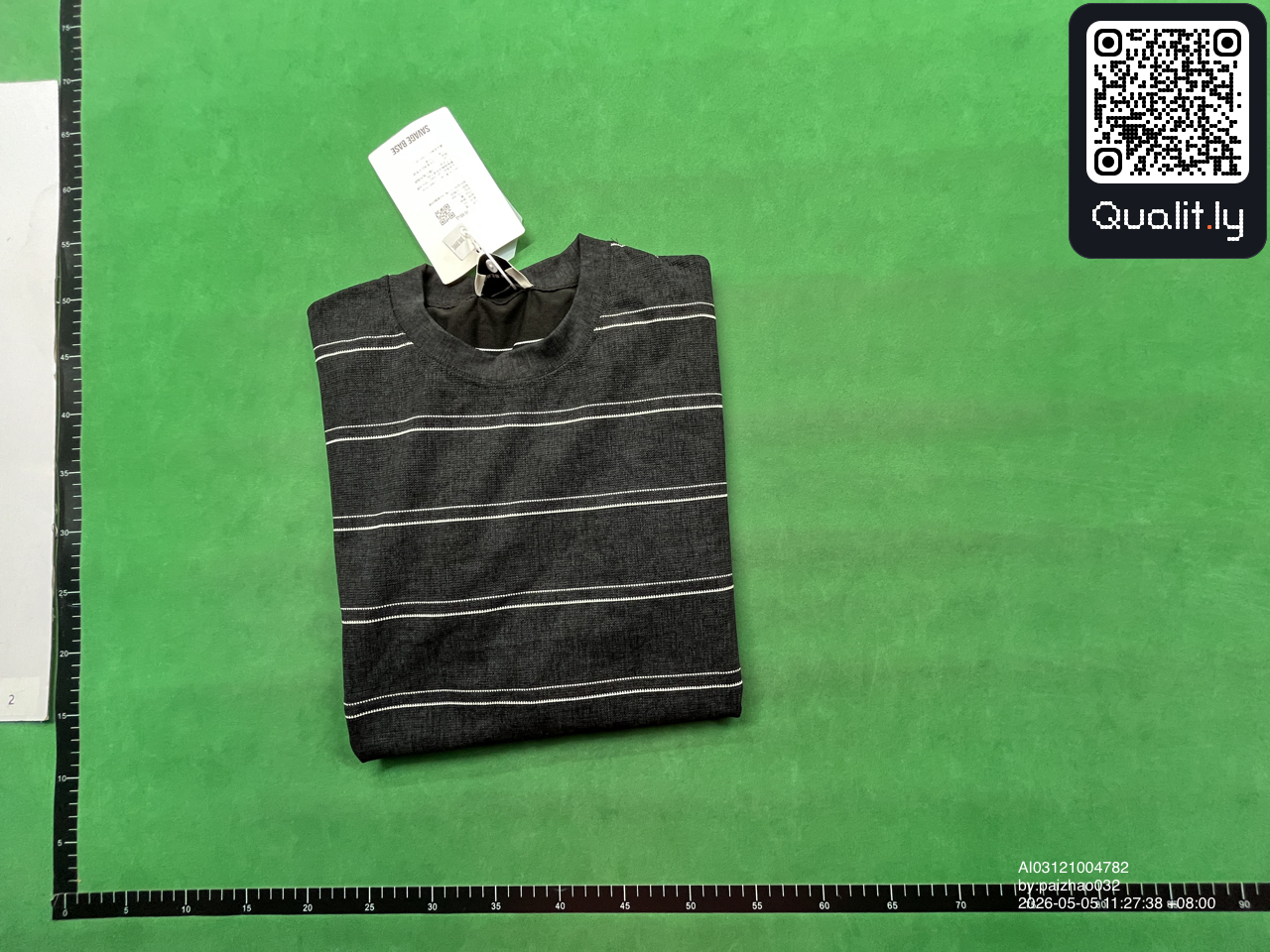 T-shirt — foto QC 1 di 4