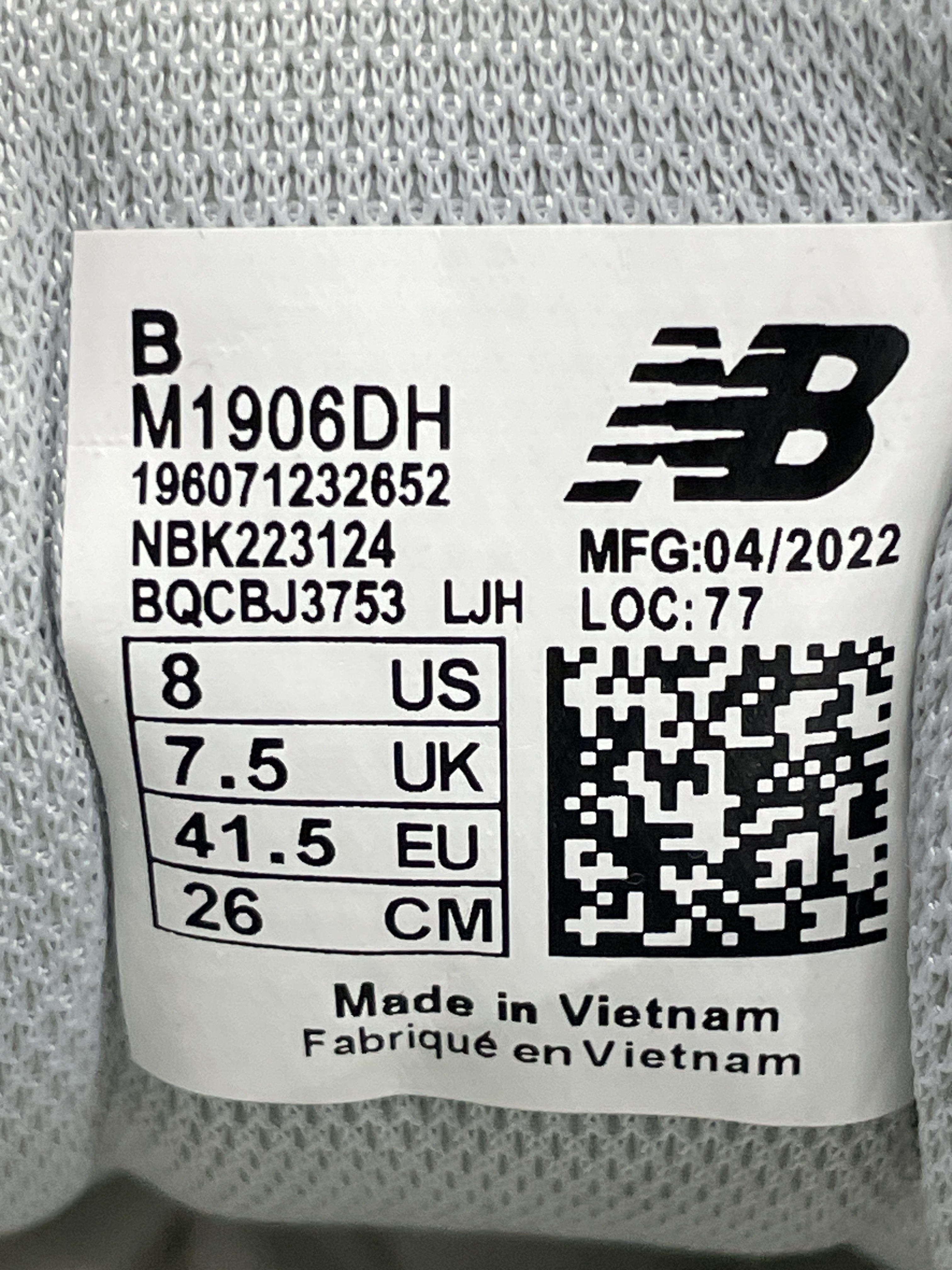 Sneakers QC photo 1 of 5