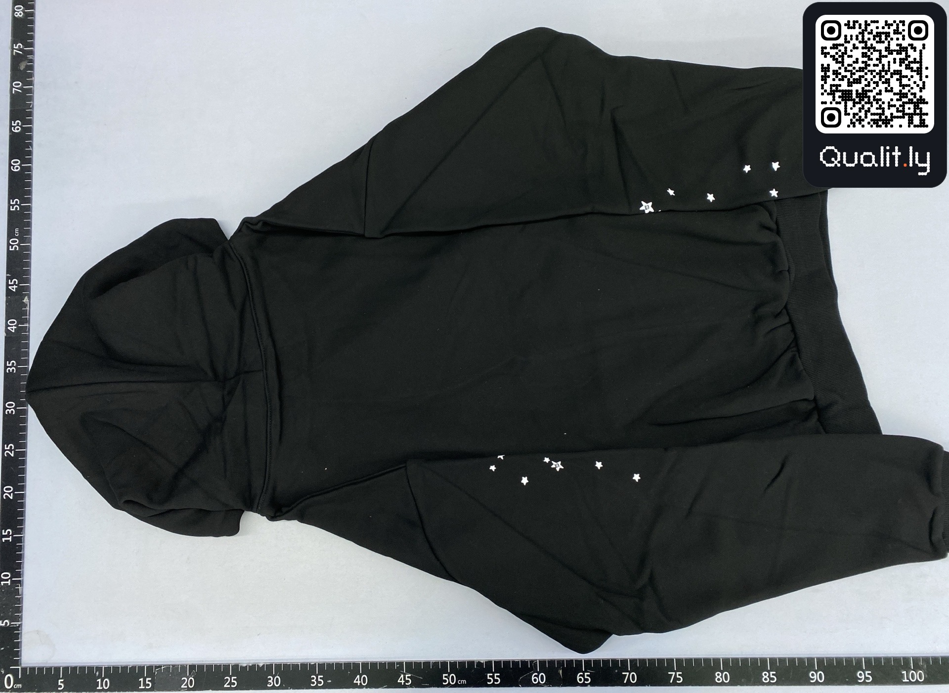 Hoodie — QC-foto 3 van 22