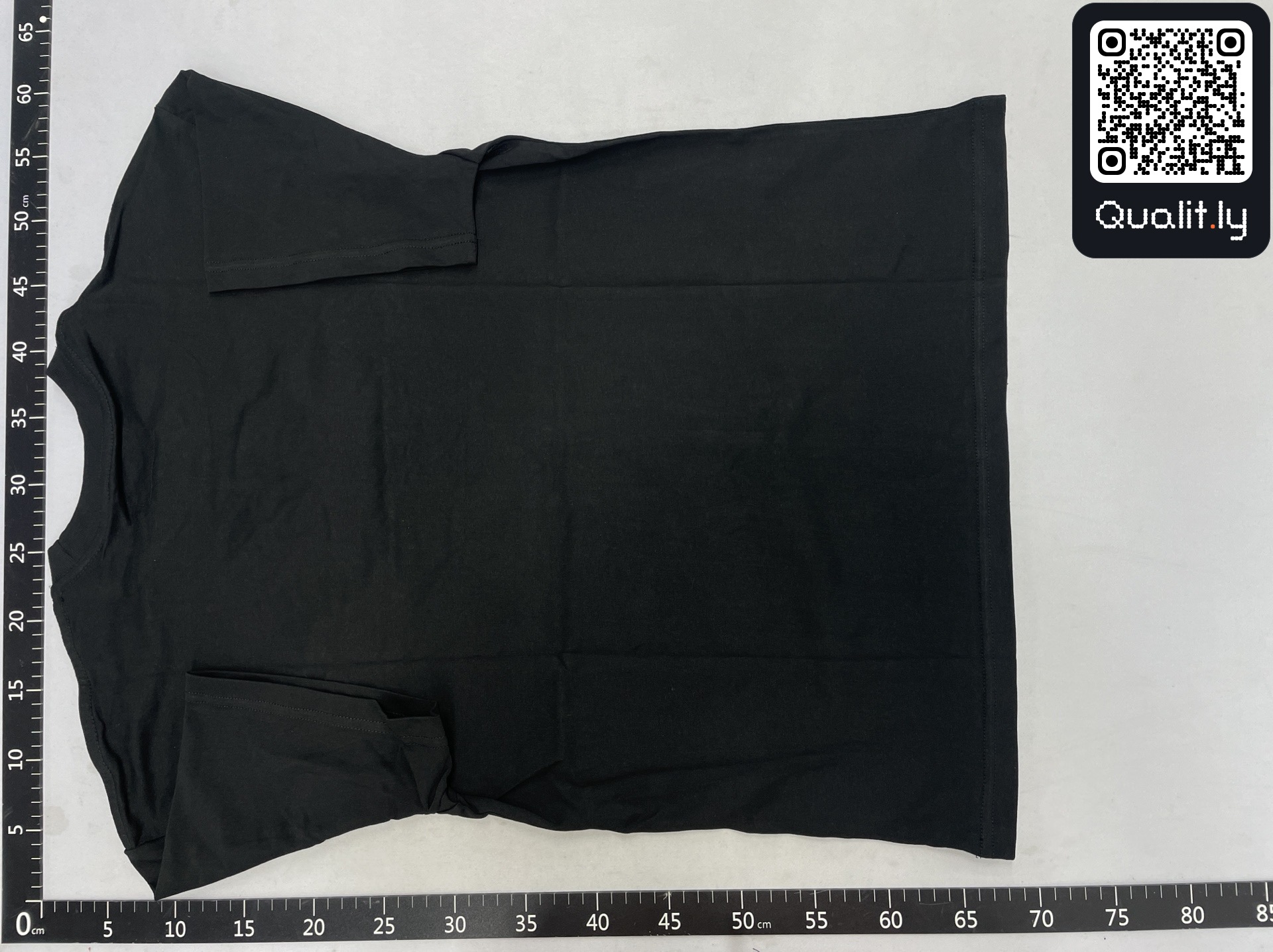 T-shirt QC photo 2 of 125