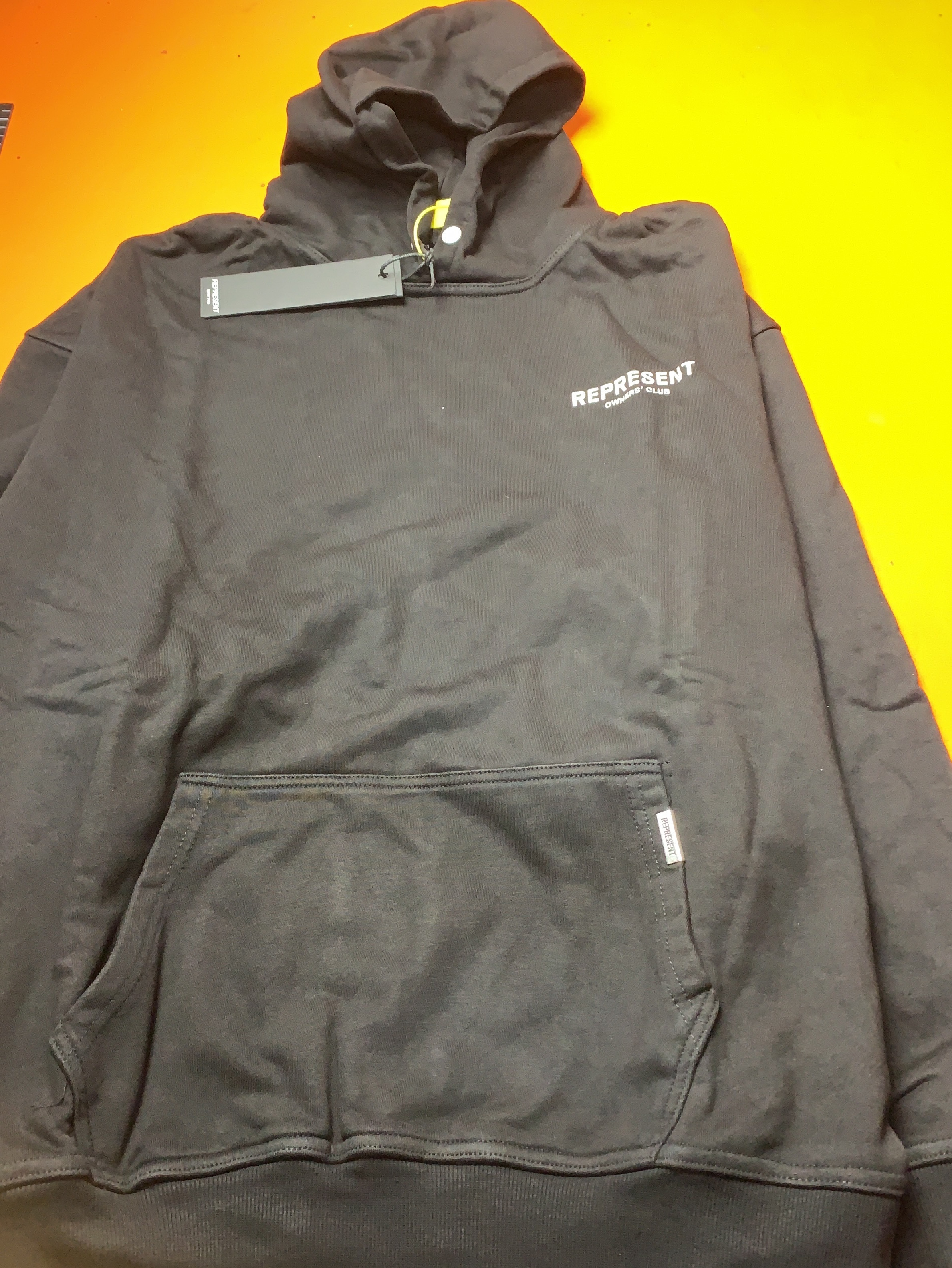 Hoodie QC photo 1 of 128