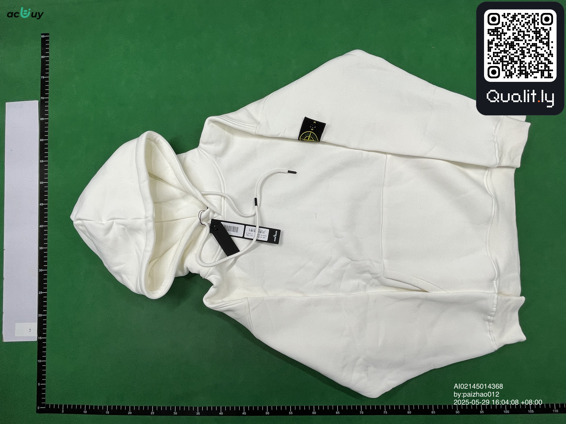 Hoodie — QC-Foto 3 von 36