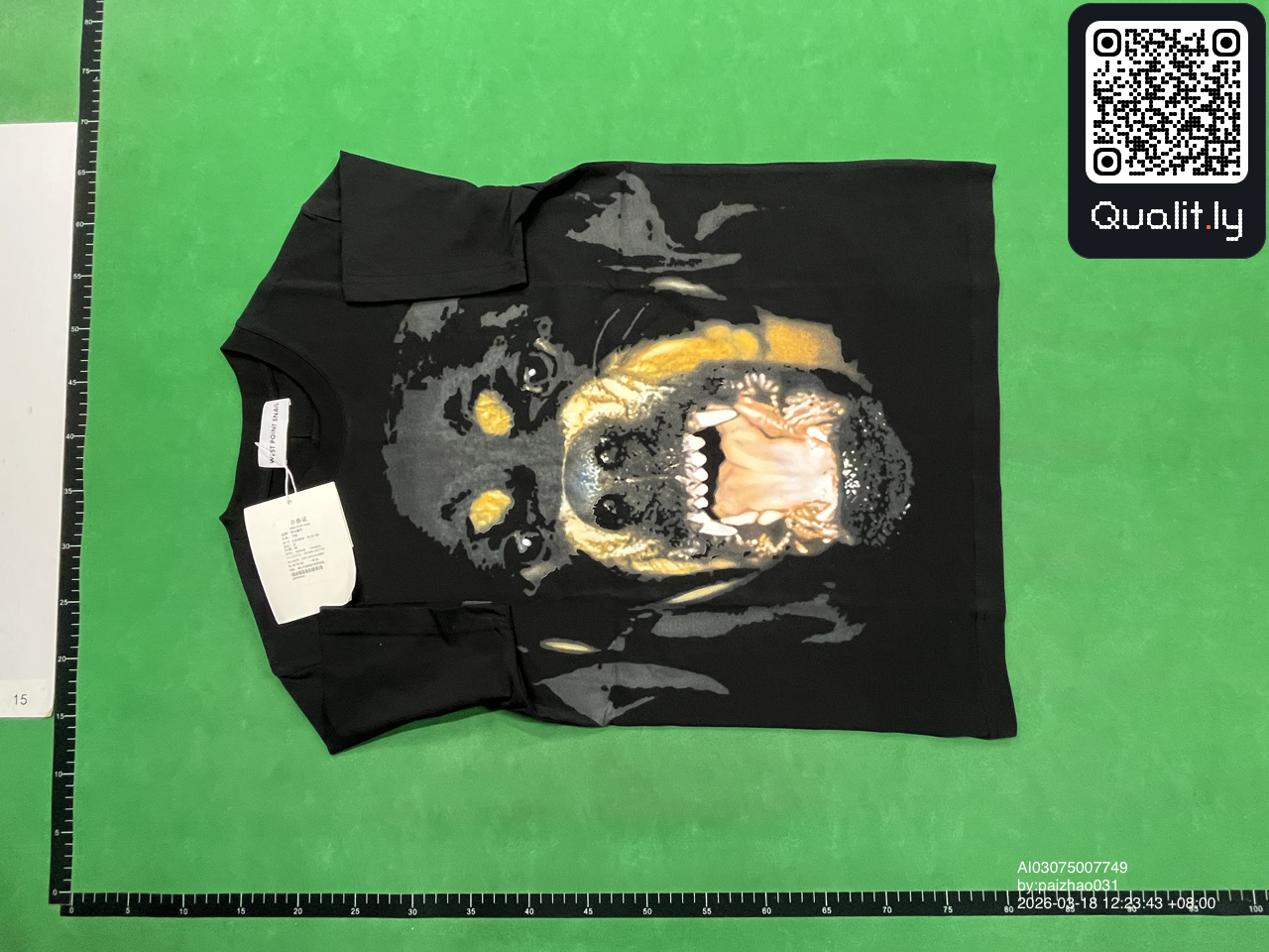 T-shirt — foto QC 3 de 8