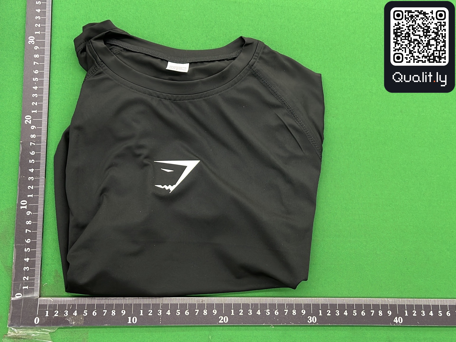 Camiseta — foto QC 1 de 30
