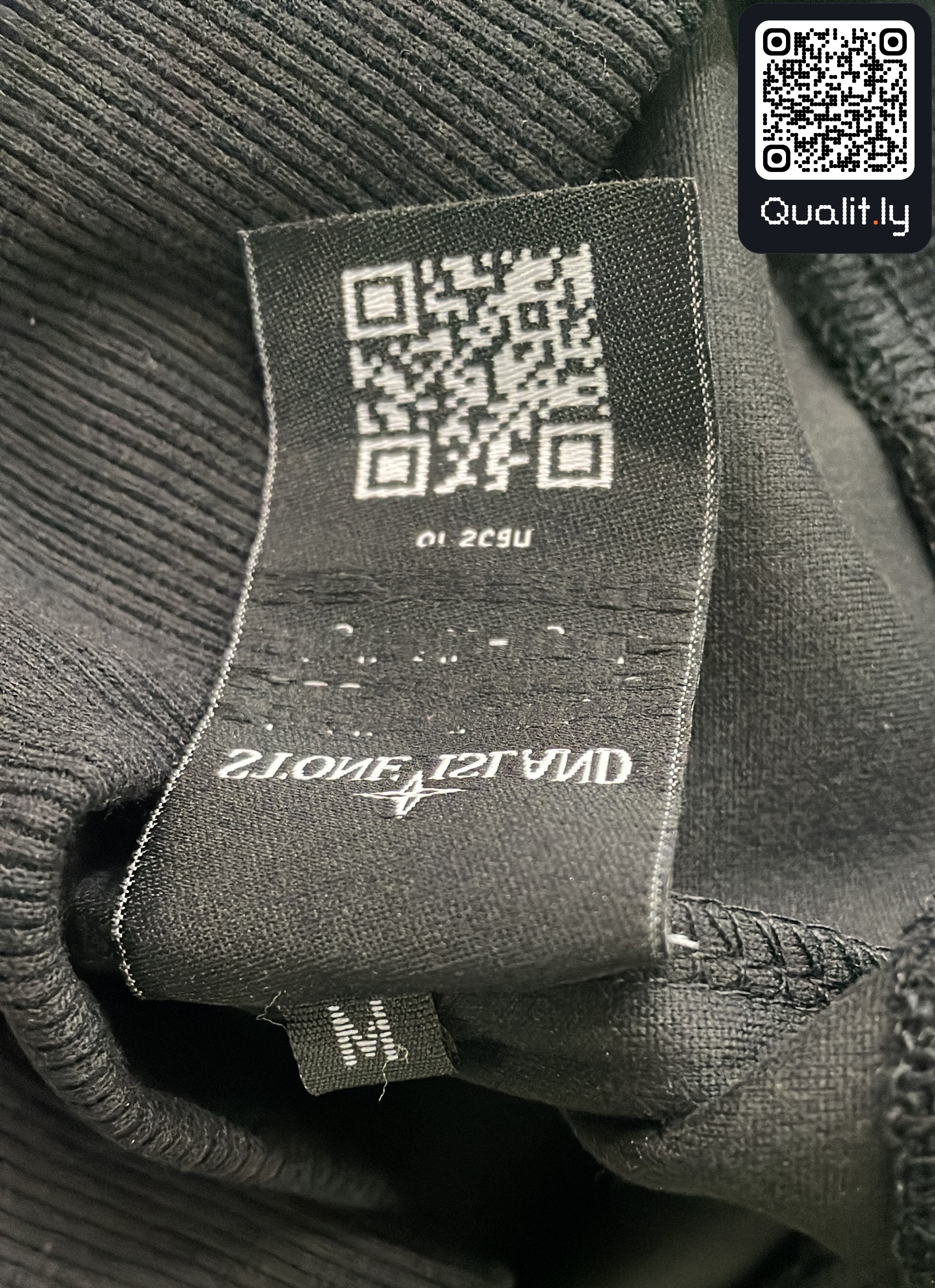 Sweatshirt QC photo 1 of 46