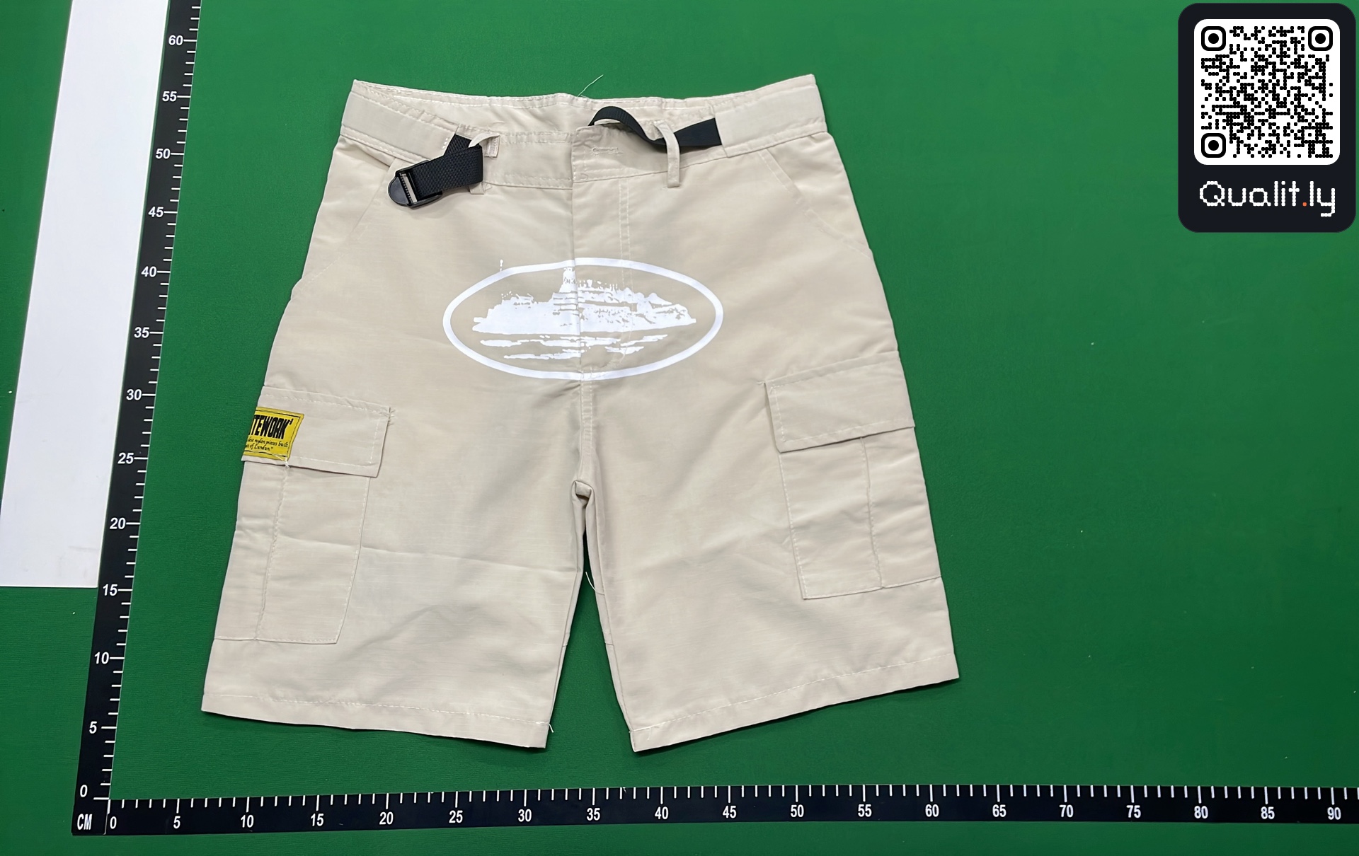 Shorts QC photo 2 of 54
