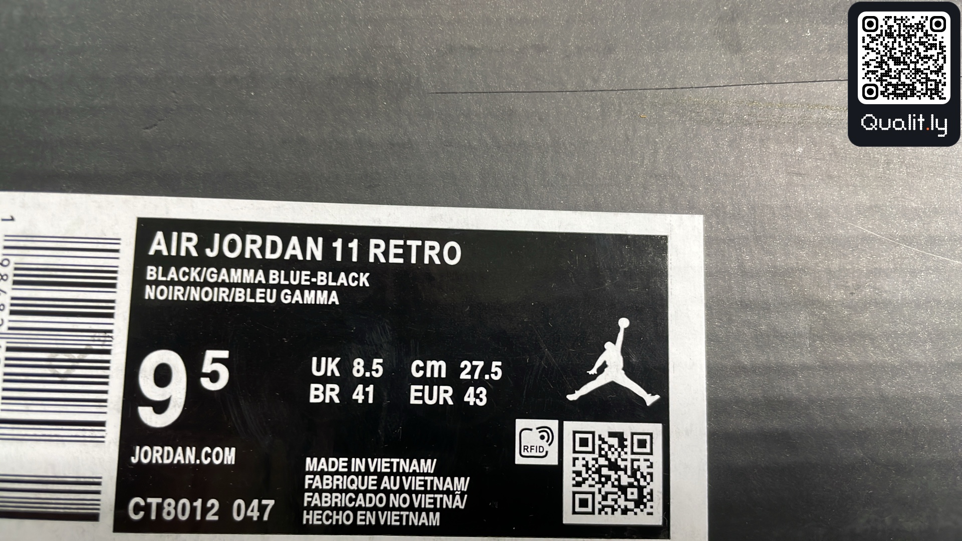 Sneakers — QC-foto 2 van 6