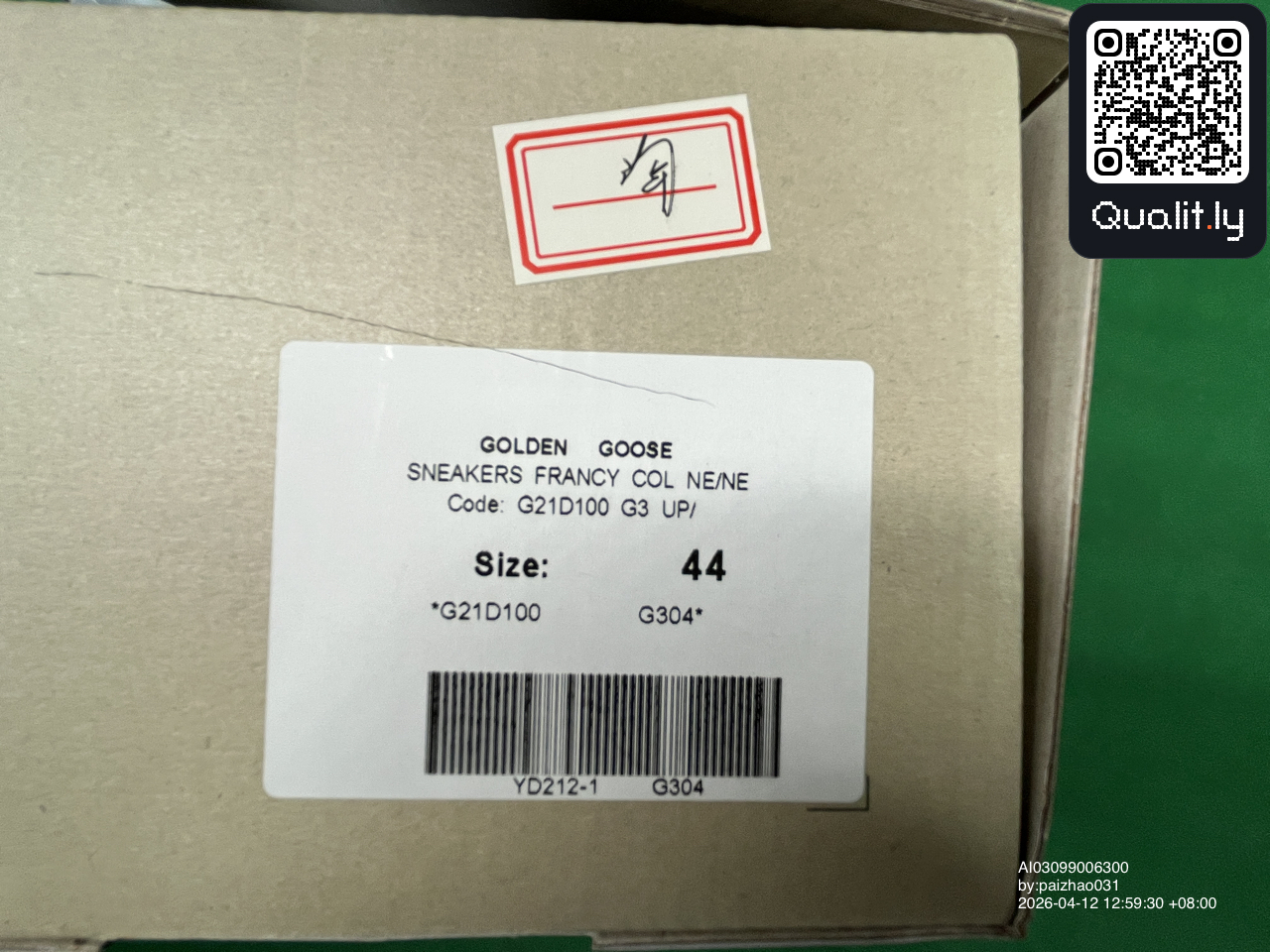 Sneaker — QC-Foto 2 von 28
