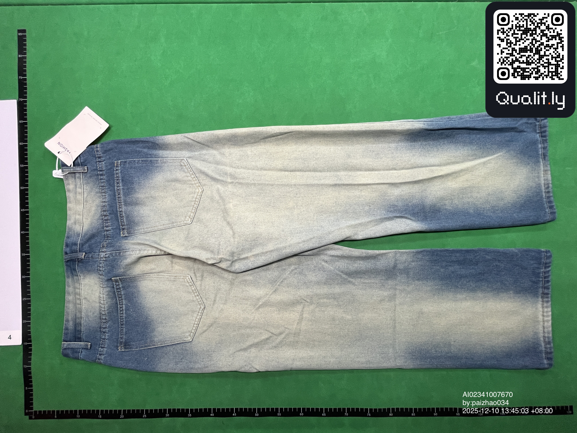 Jeans — QC-Foto 2 von 4