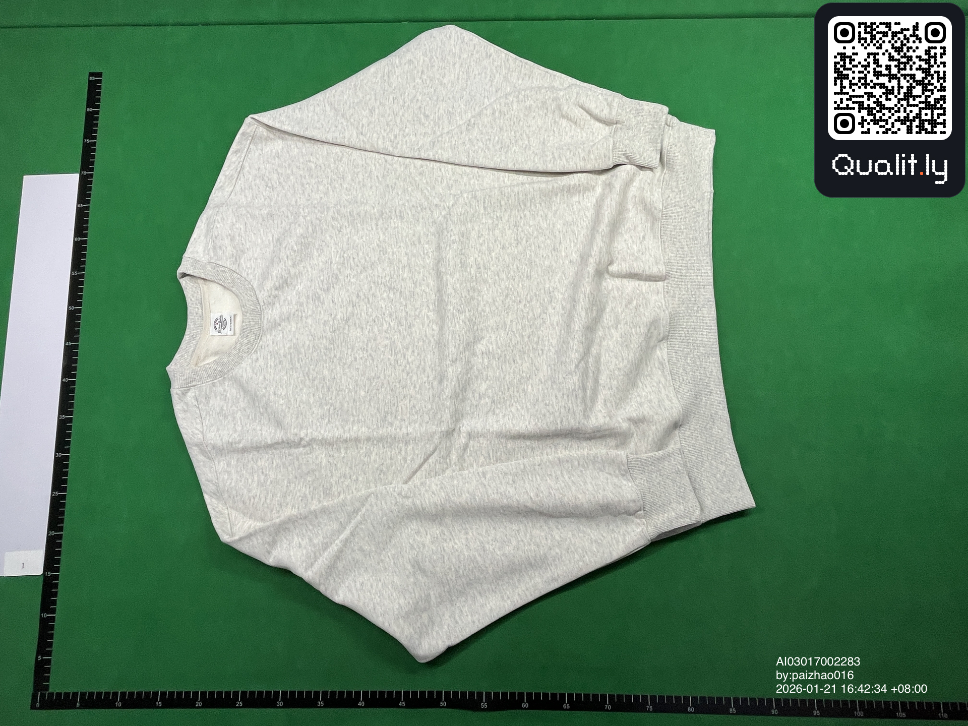 Camisola com capuz — foto QC 3 de 8