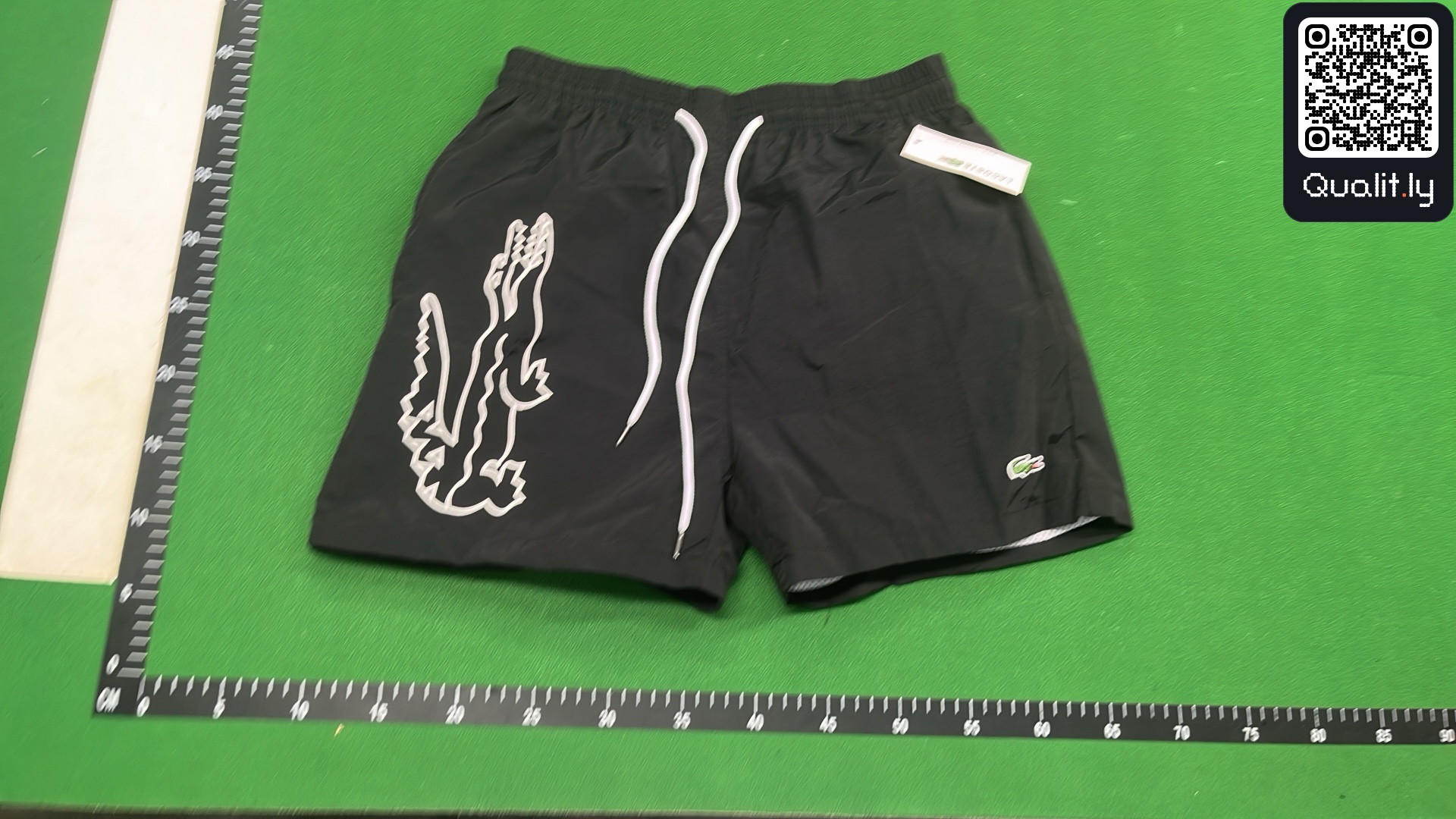 Shorts QC photo 2 of 4