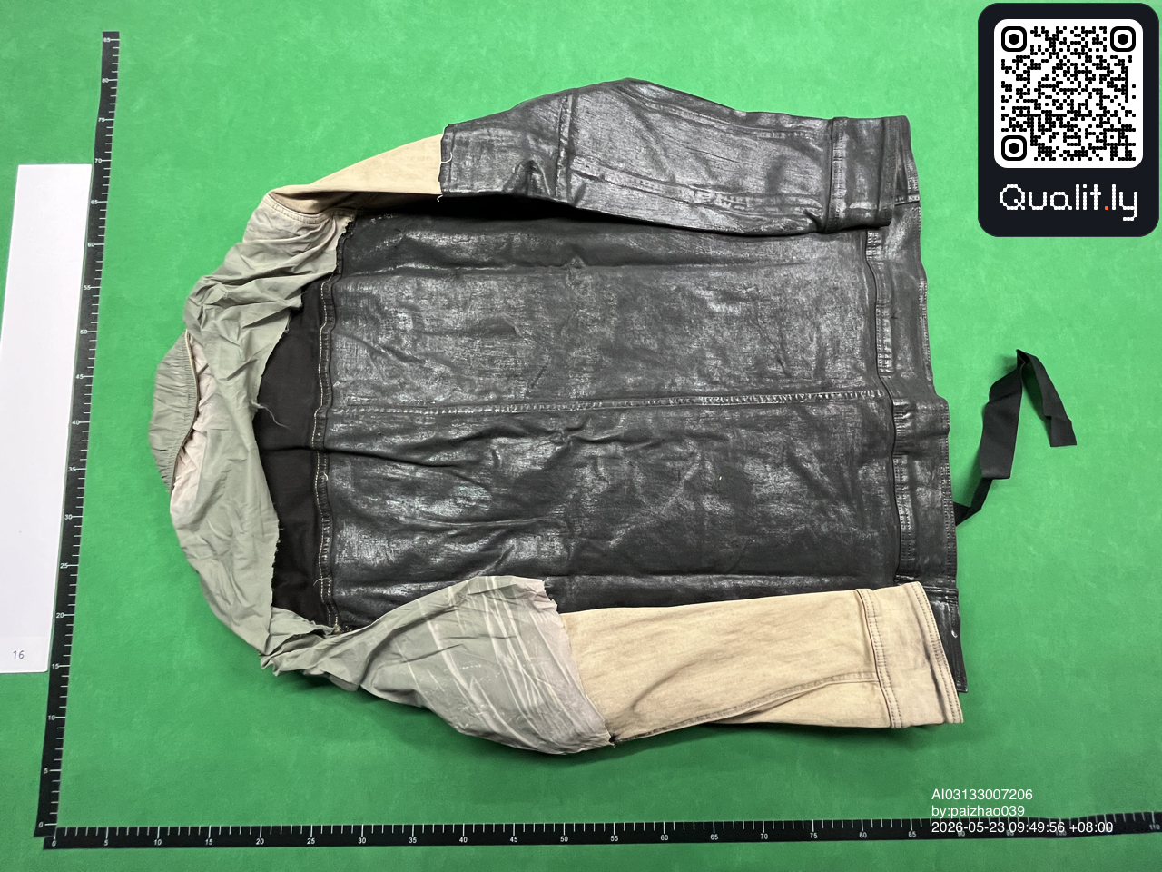 Jacket QC photo 2 of 4