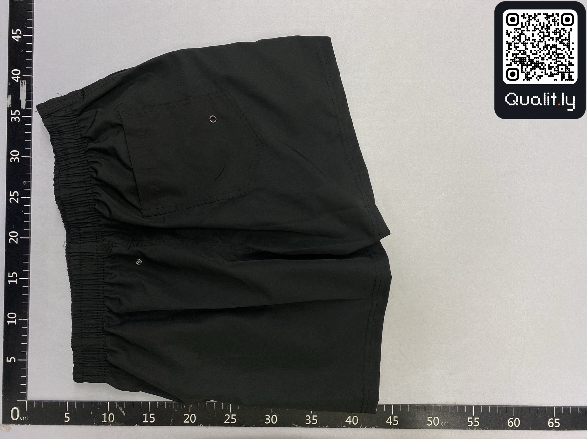 Shorts QC photo 2 of 44