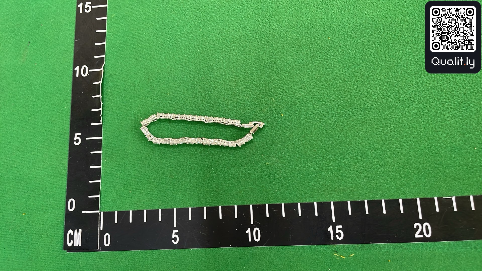 Jewelry QC photo 3 of 181