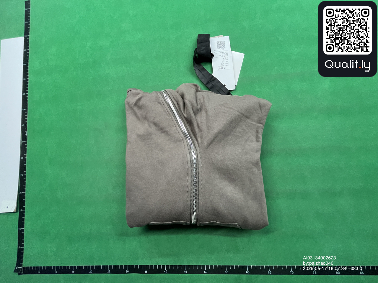 Cap QC photo 1 of 4