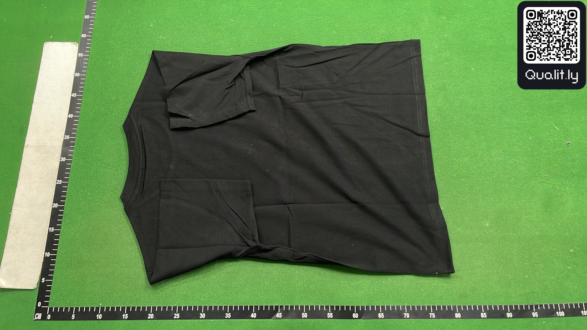 T-shirt — photo QC 3 sur 4