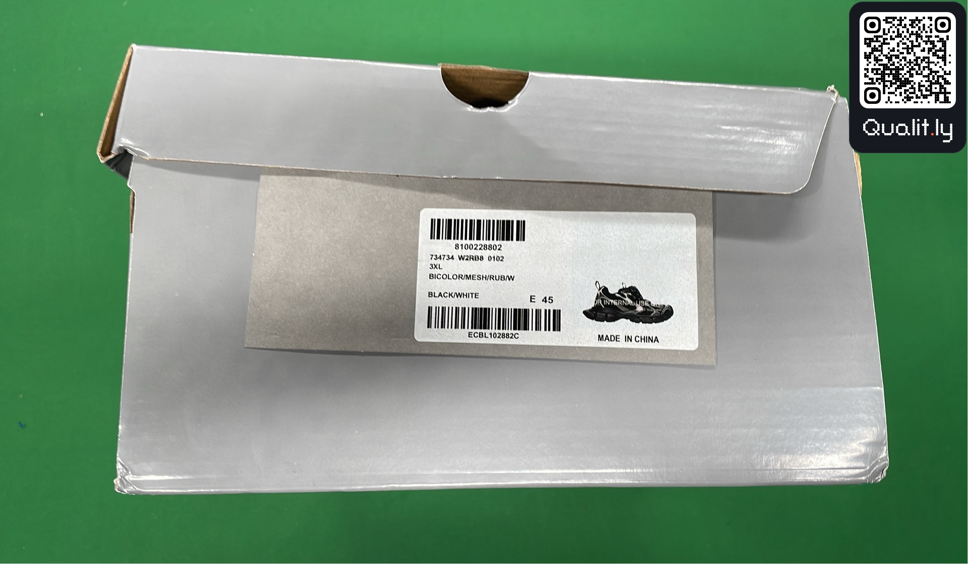 Sneaker — QC-Foto 2 von 12