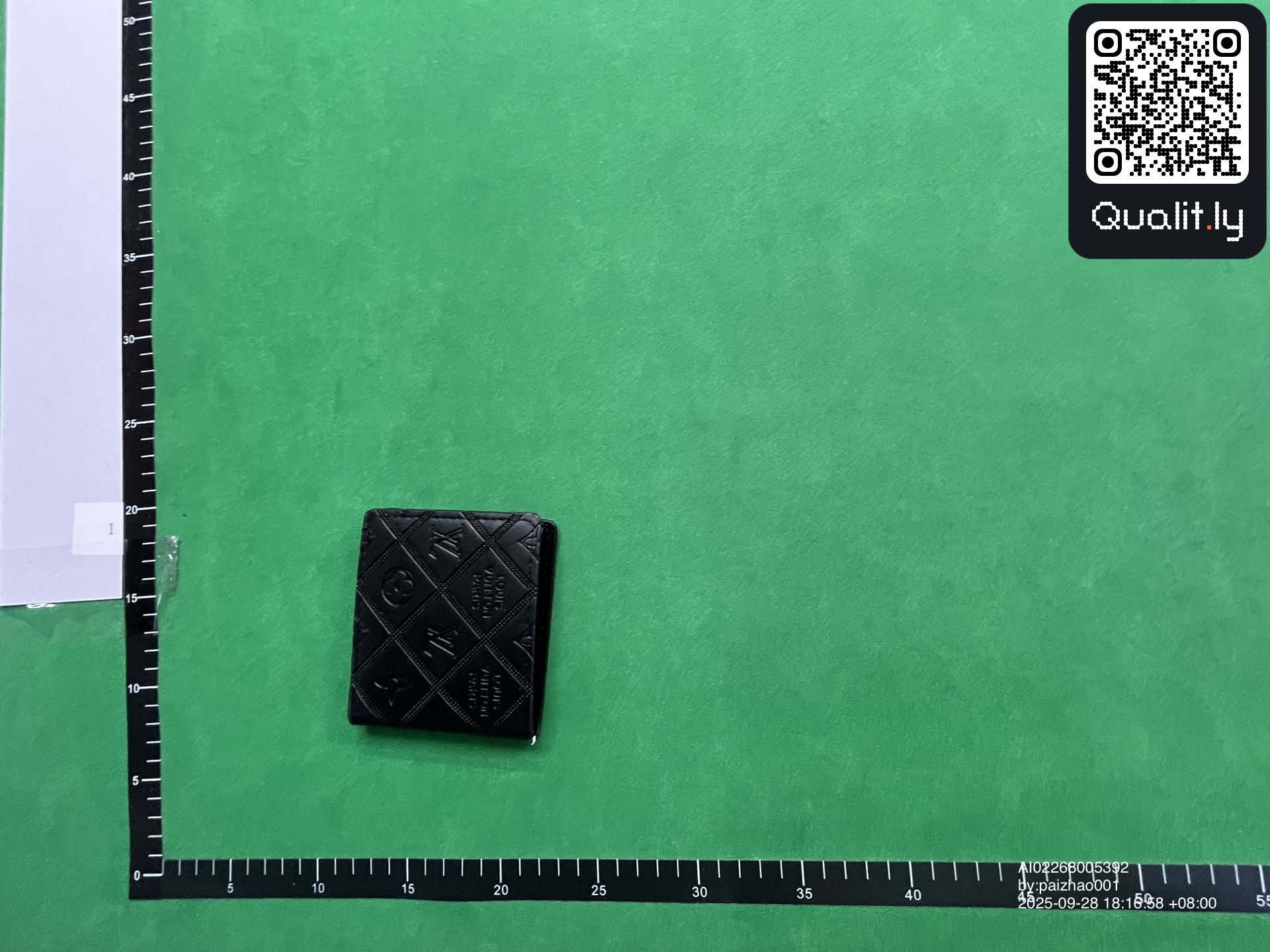 Zdjęcie QC 1 z 10