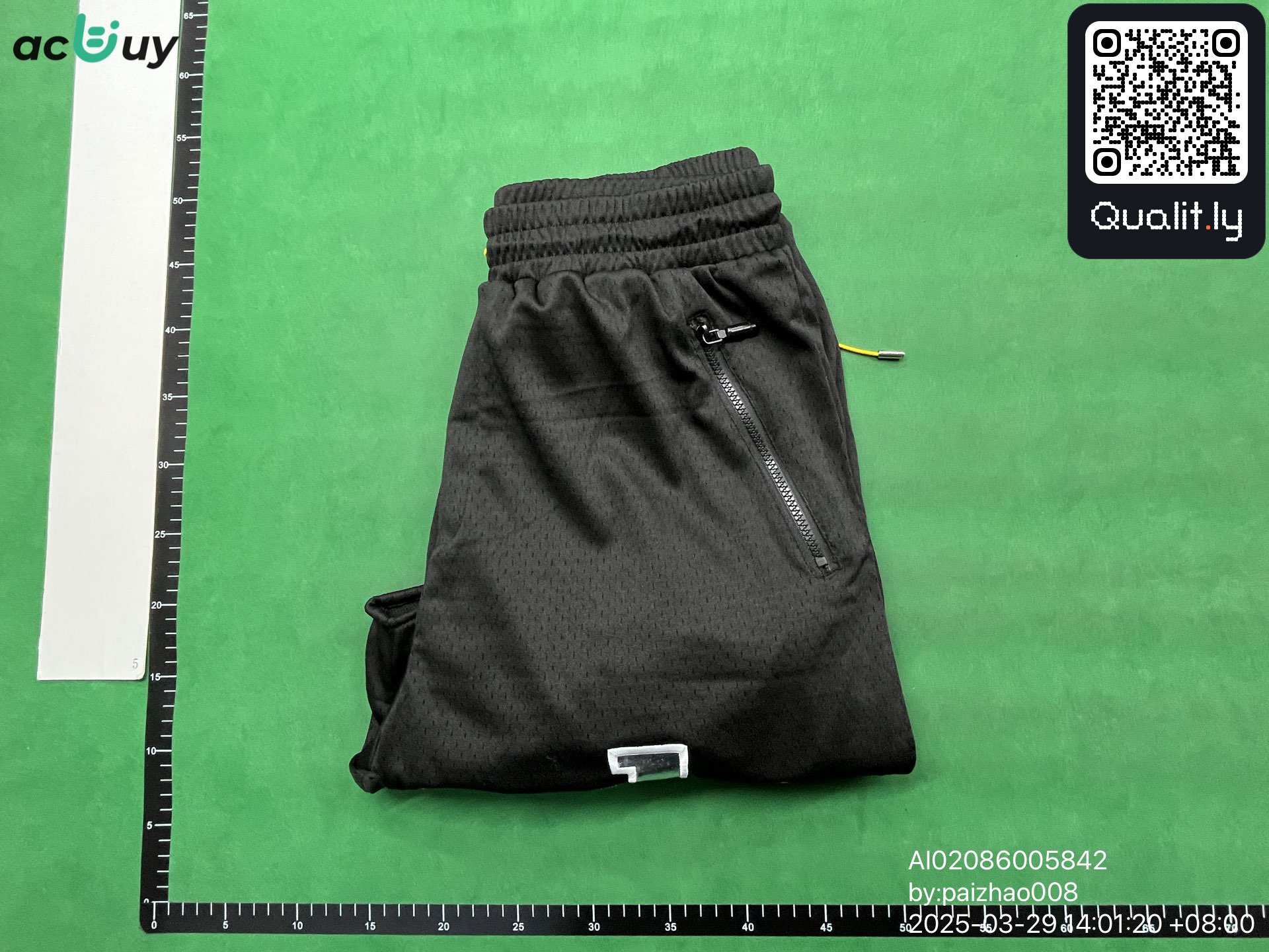 Shorts — QC-foto 1 av 28