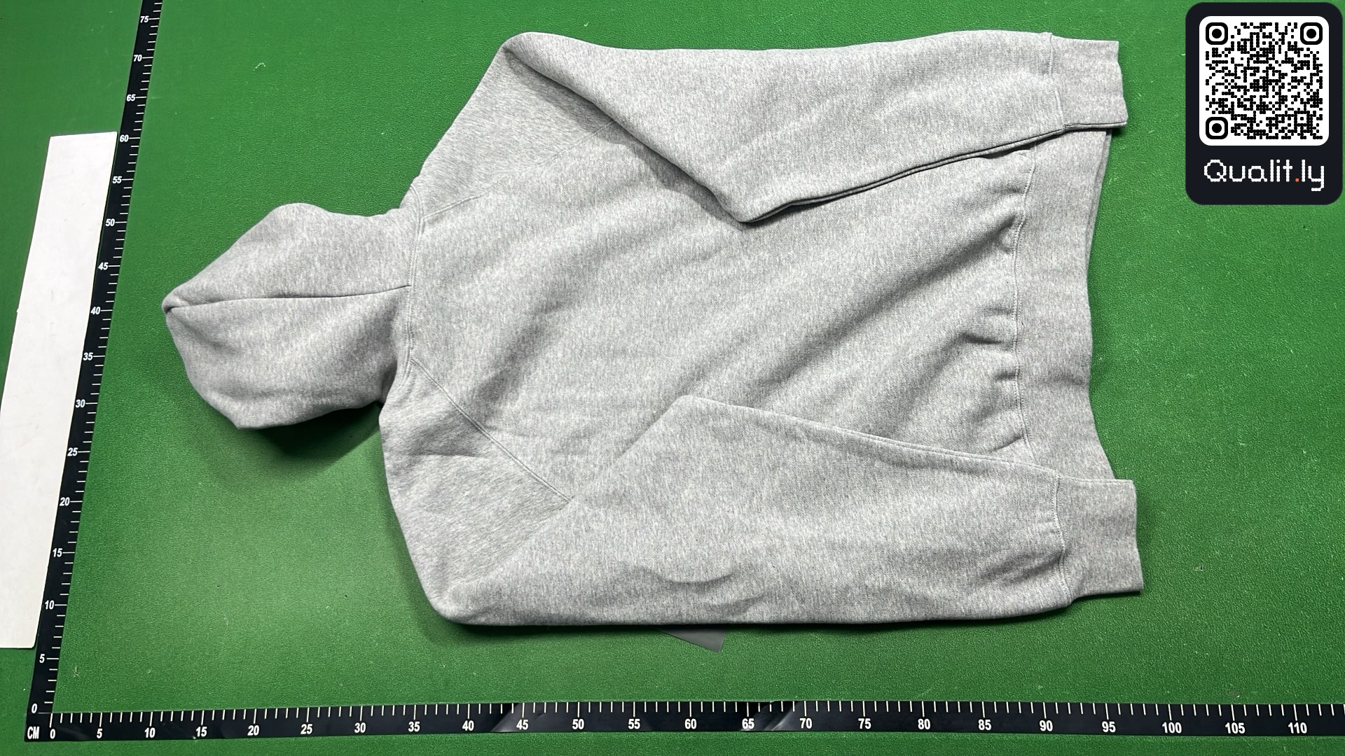 Hoodie QC photo 3 of 12