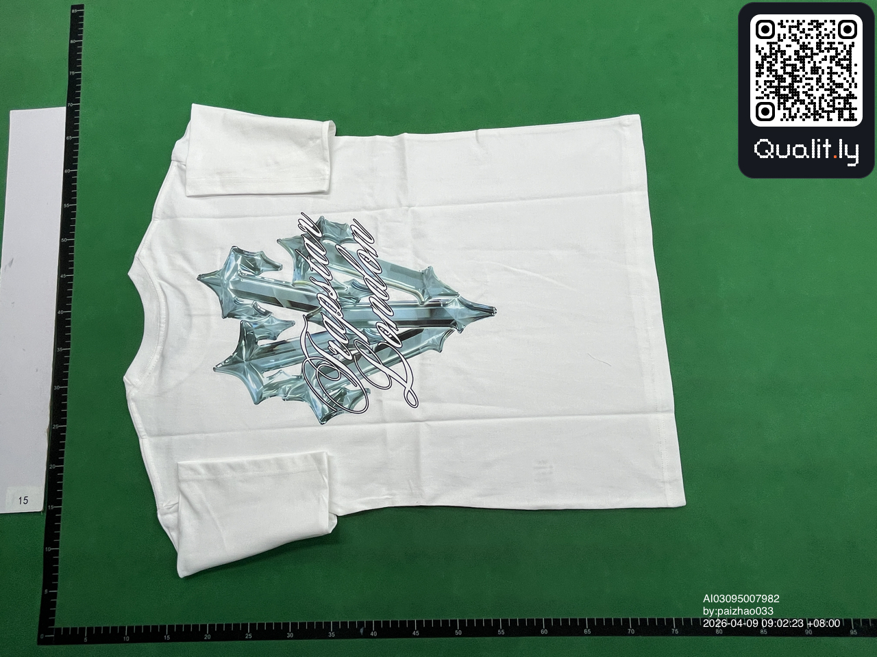 Camiseta — foto QC 2 de 10
