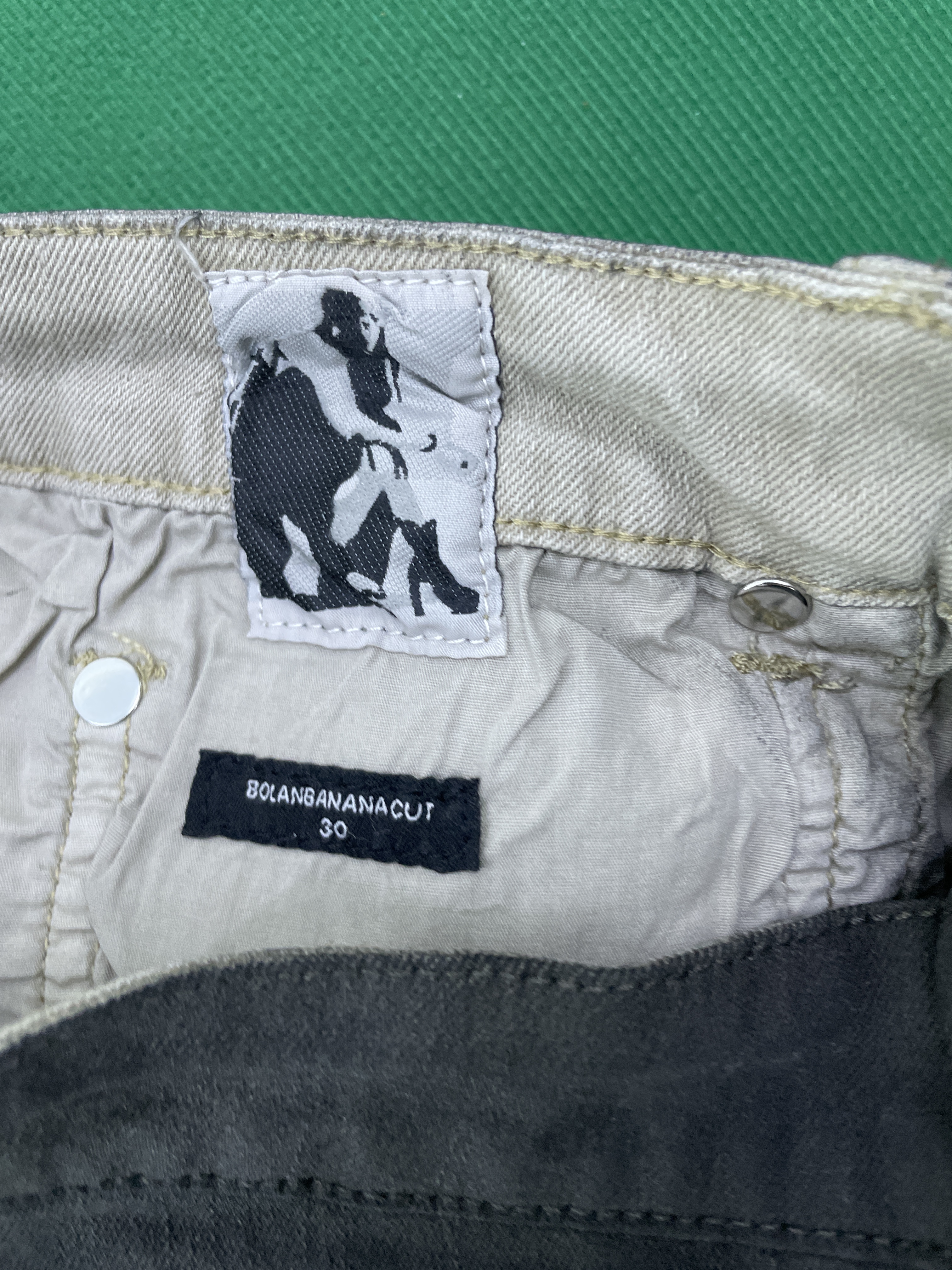 Jeans QC photo 3 of 31