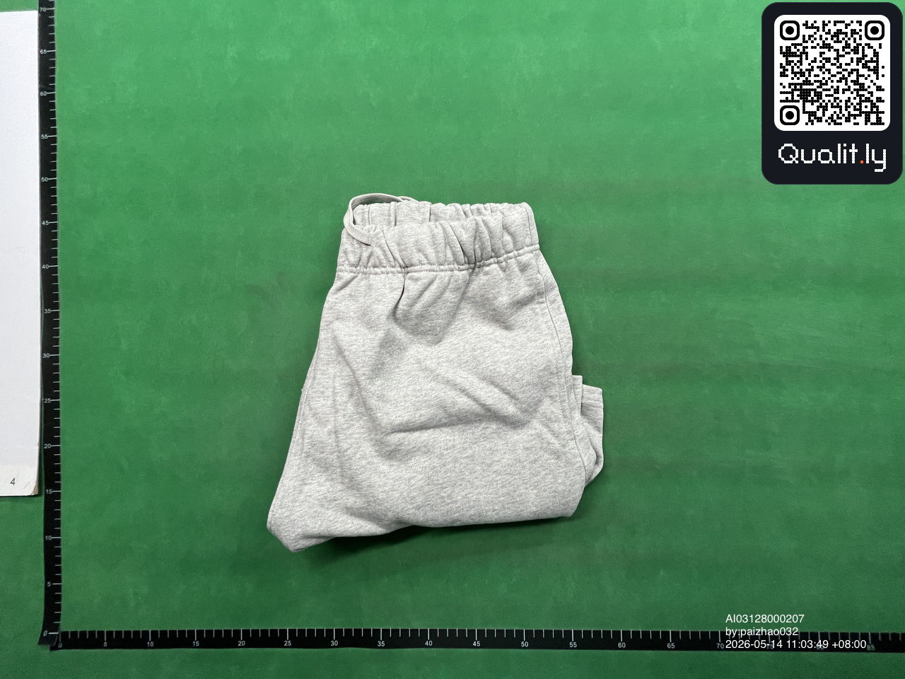 Short — photo QC 1 sur 4