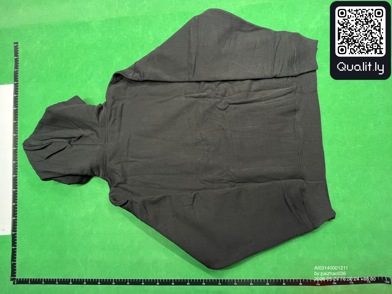 Hoodie QC photo 3 of 10