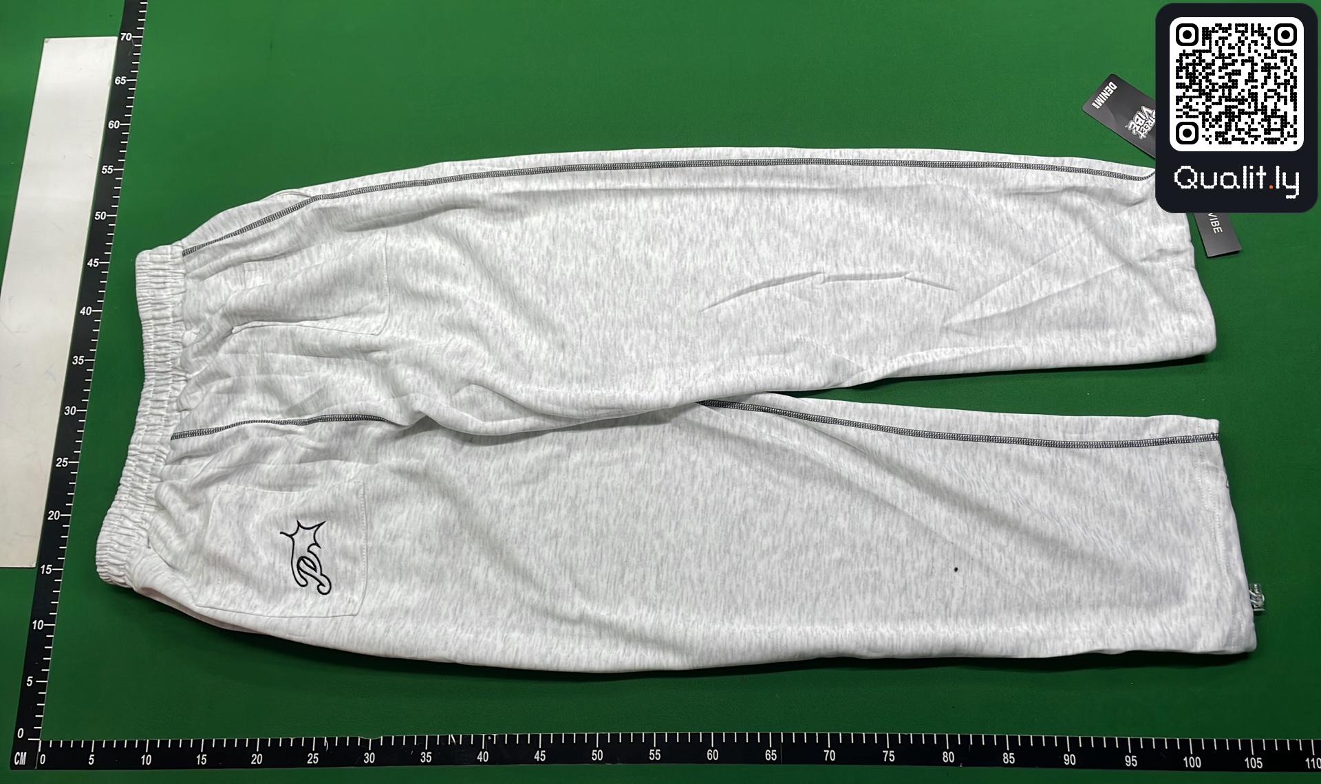 Pants QC photo 3 of 4