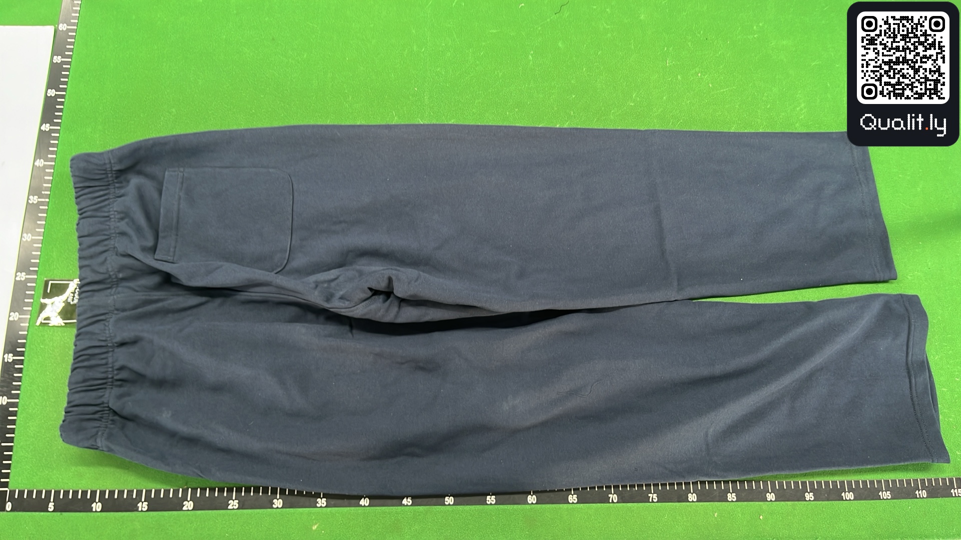 Pantaloni — foto QC 3 di 8