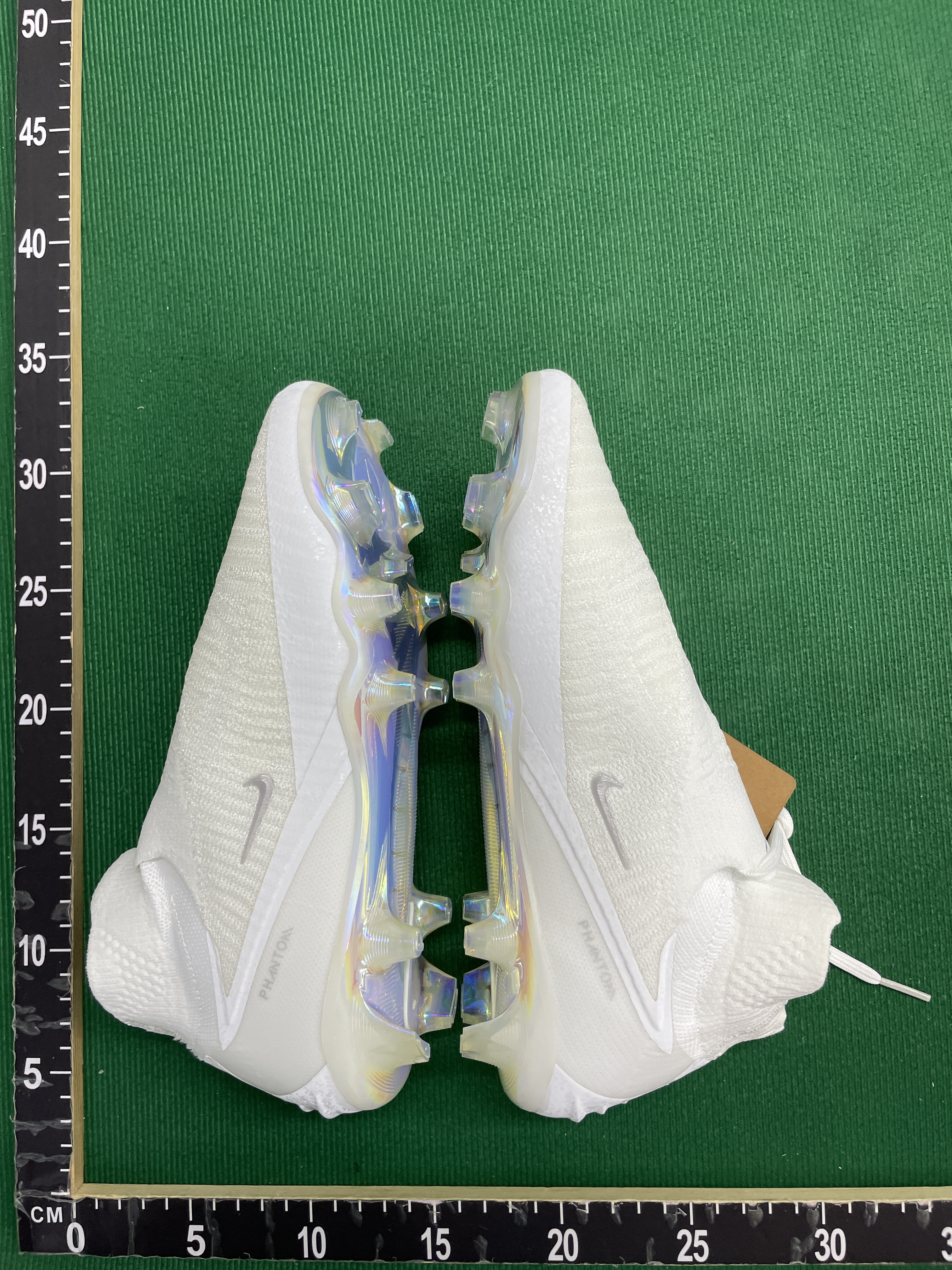 球鞋 QC 照片 1 / 77