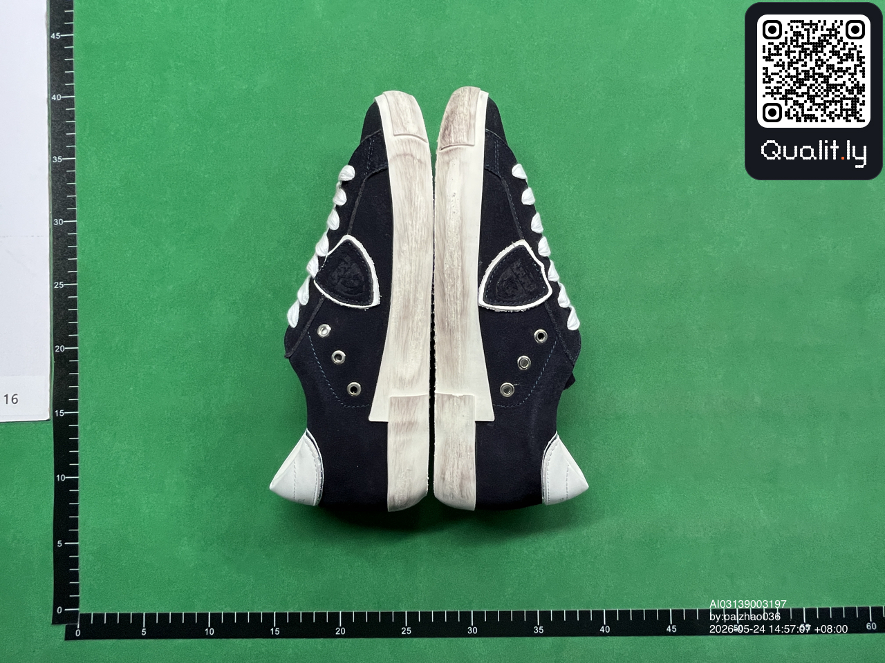 球鞋 QC 照片 3 / 10
