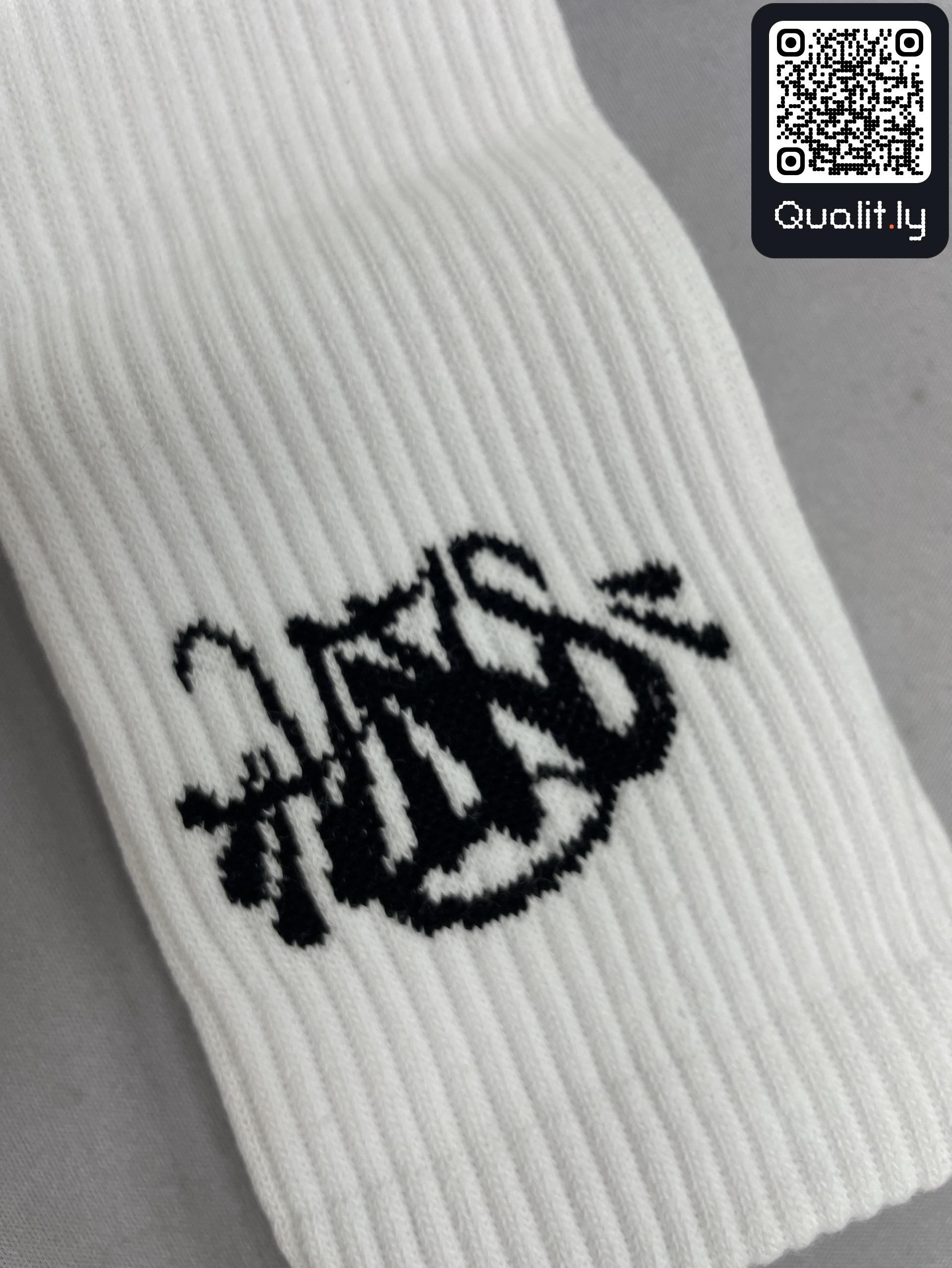 Socks QC photo 1 of 32