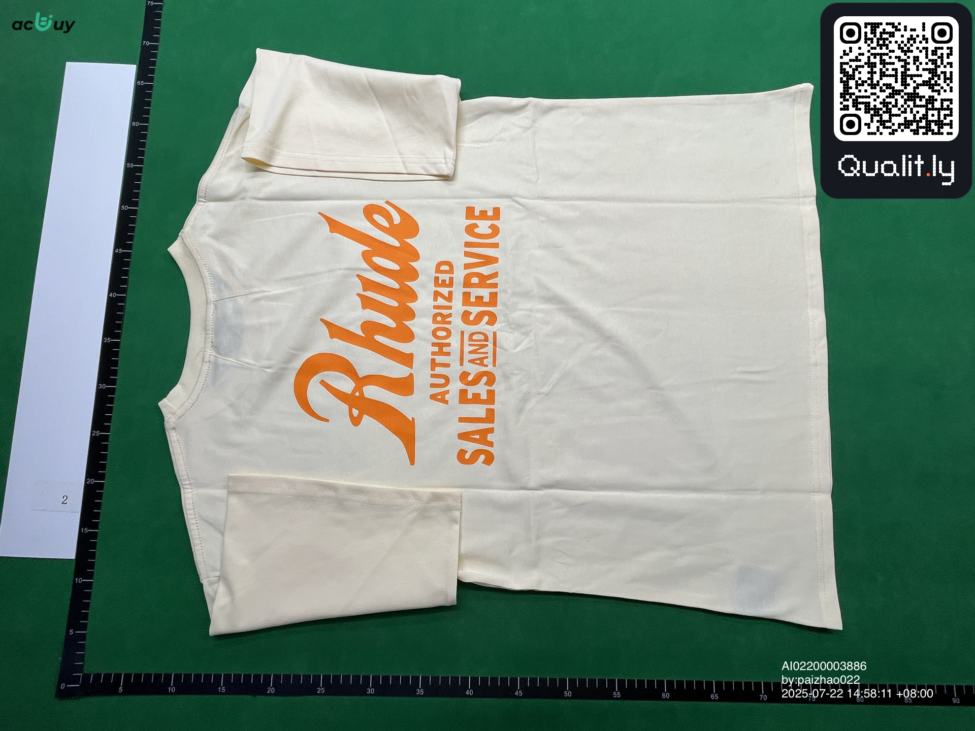 T-Shirt — QC-Foto 2 von 64