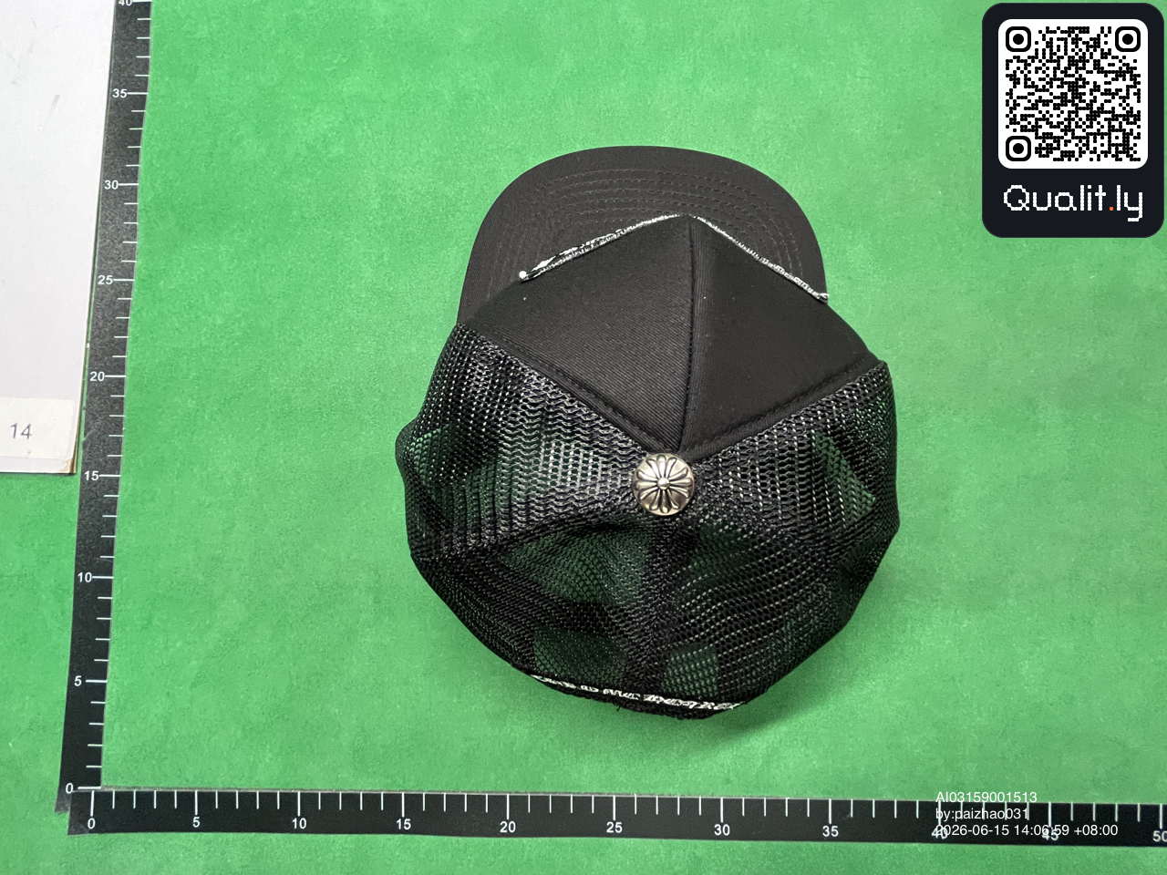 Czapka z daszkiem — zdjęcie QC 1 z 50