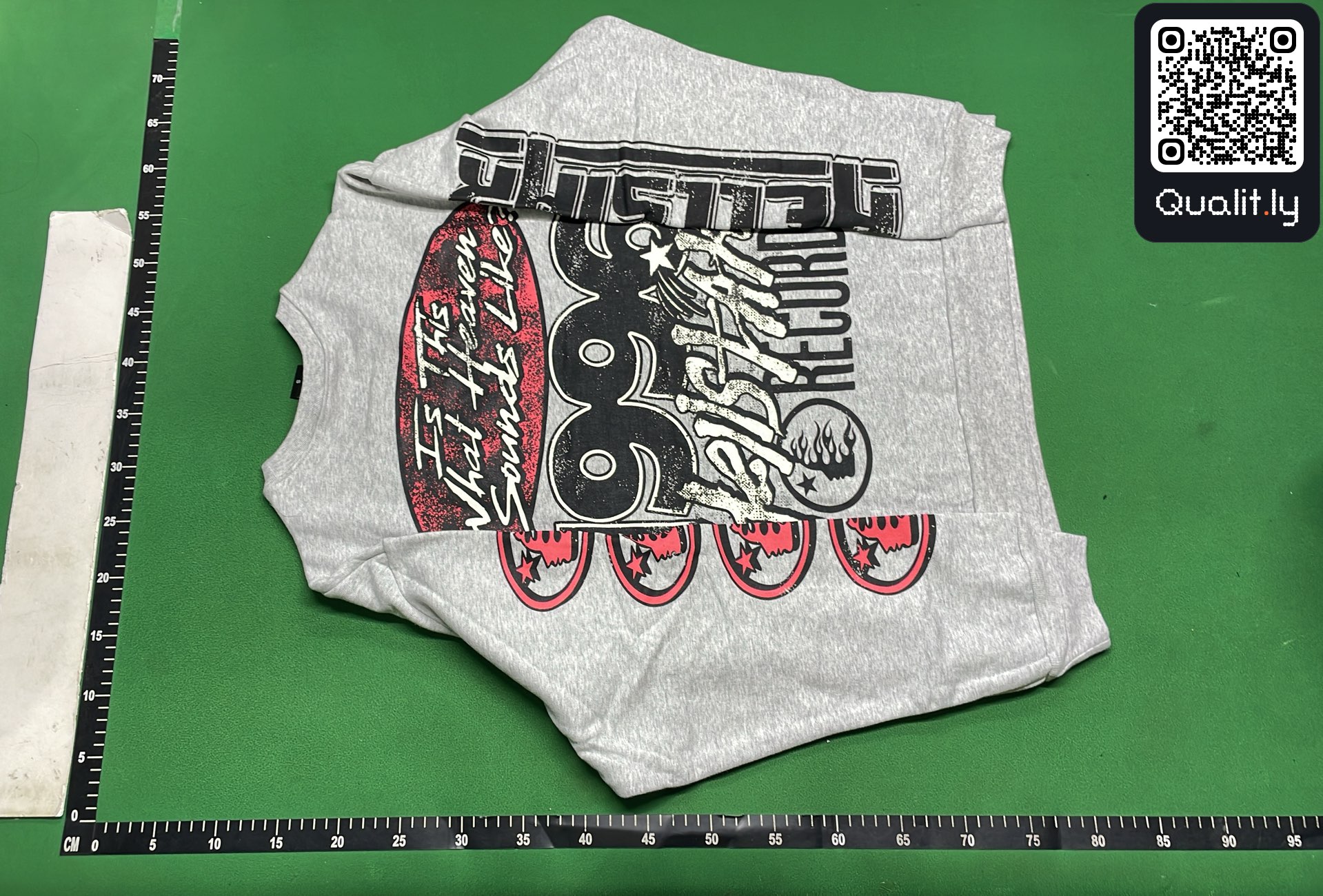 Sweater QC photo 3 of 38