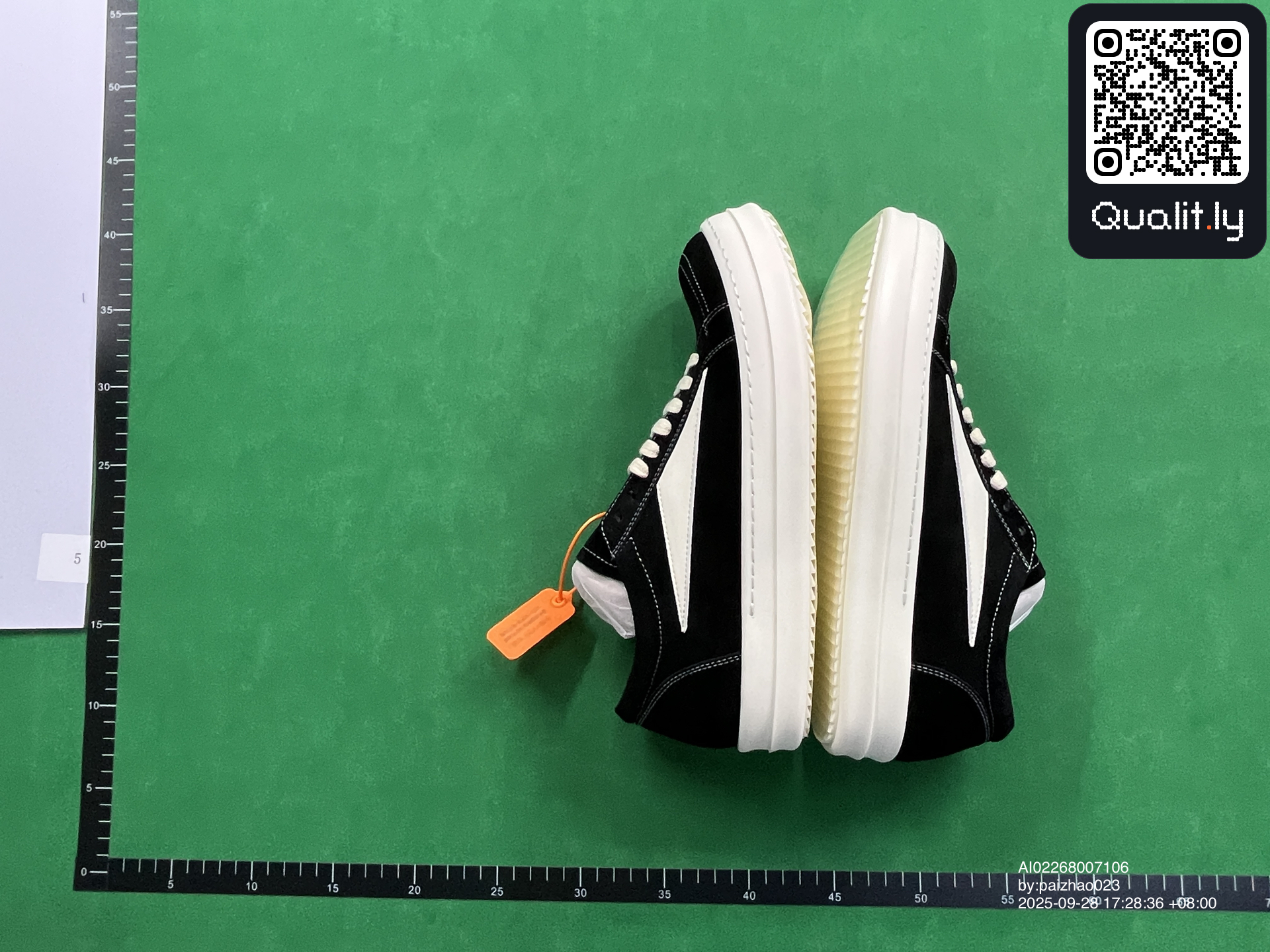 Baskets — photo QC 2 sur 60