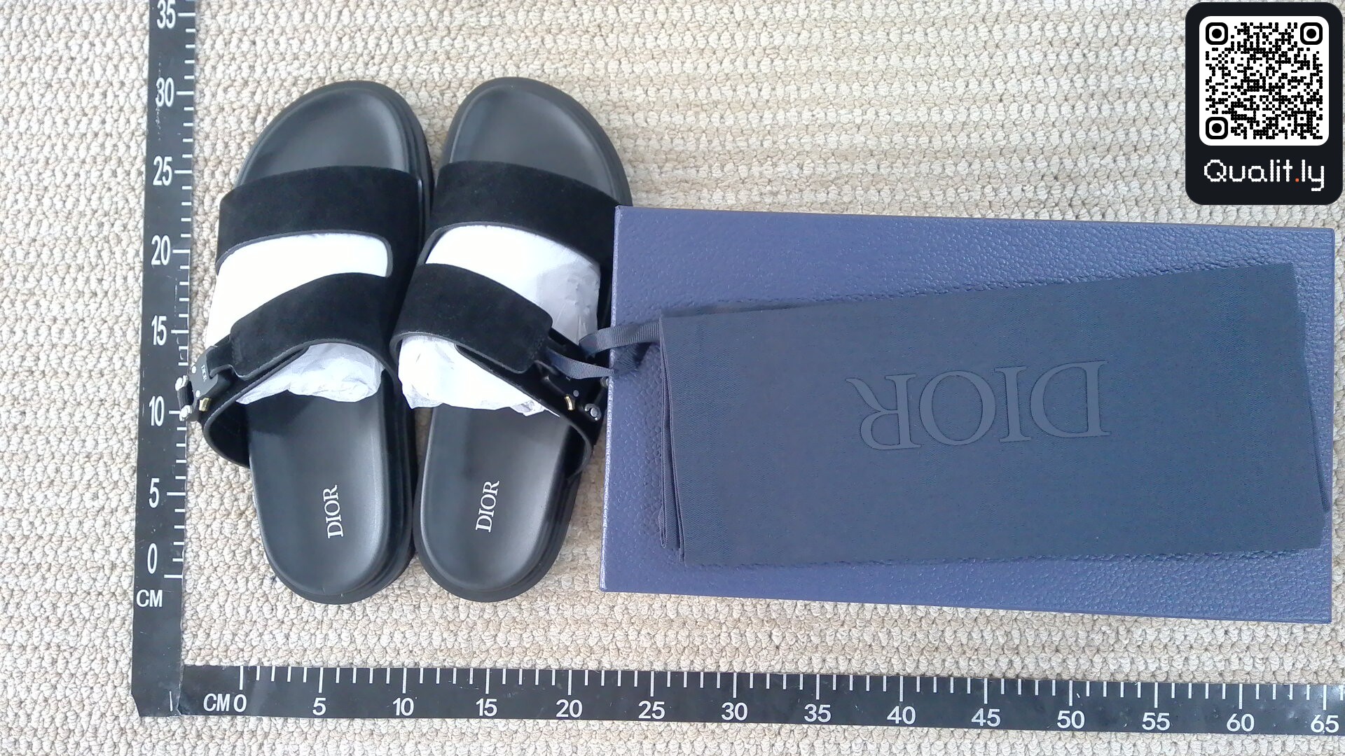 Sneakers QC photo 1 of 20