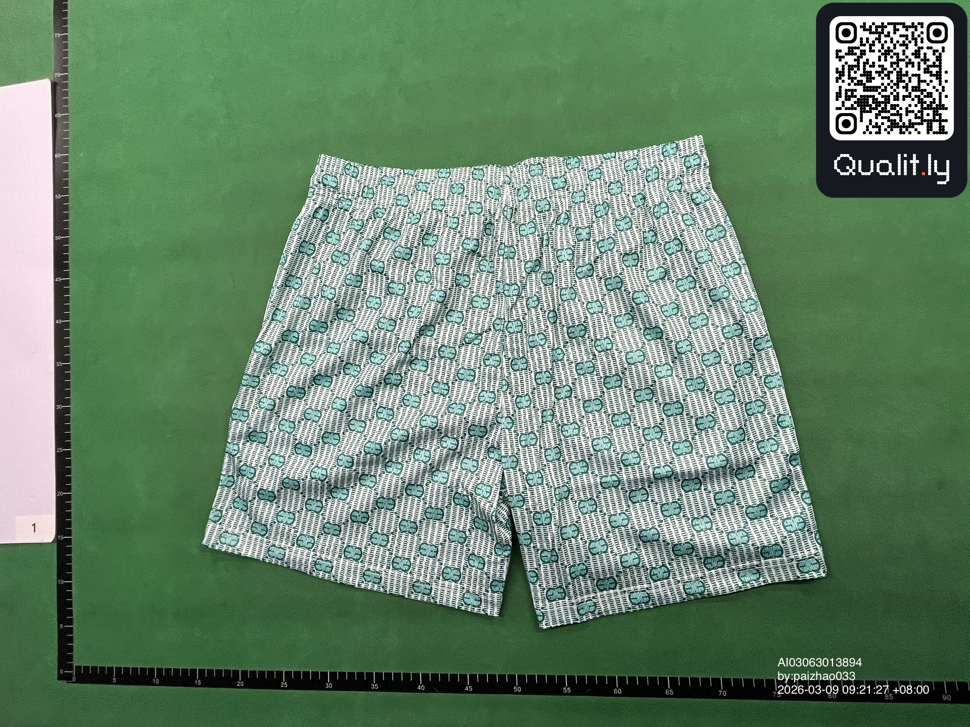 Shorts QC photo 2 of 10