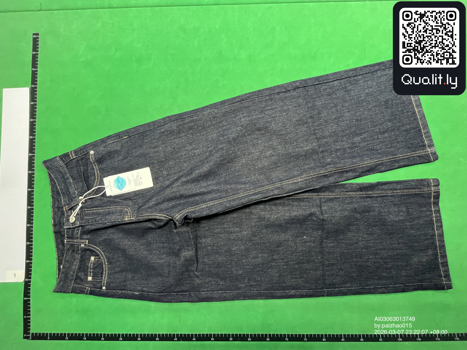 Jeans QC photo 2 of 10